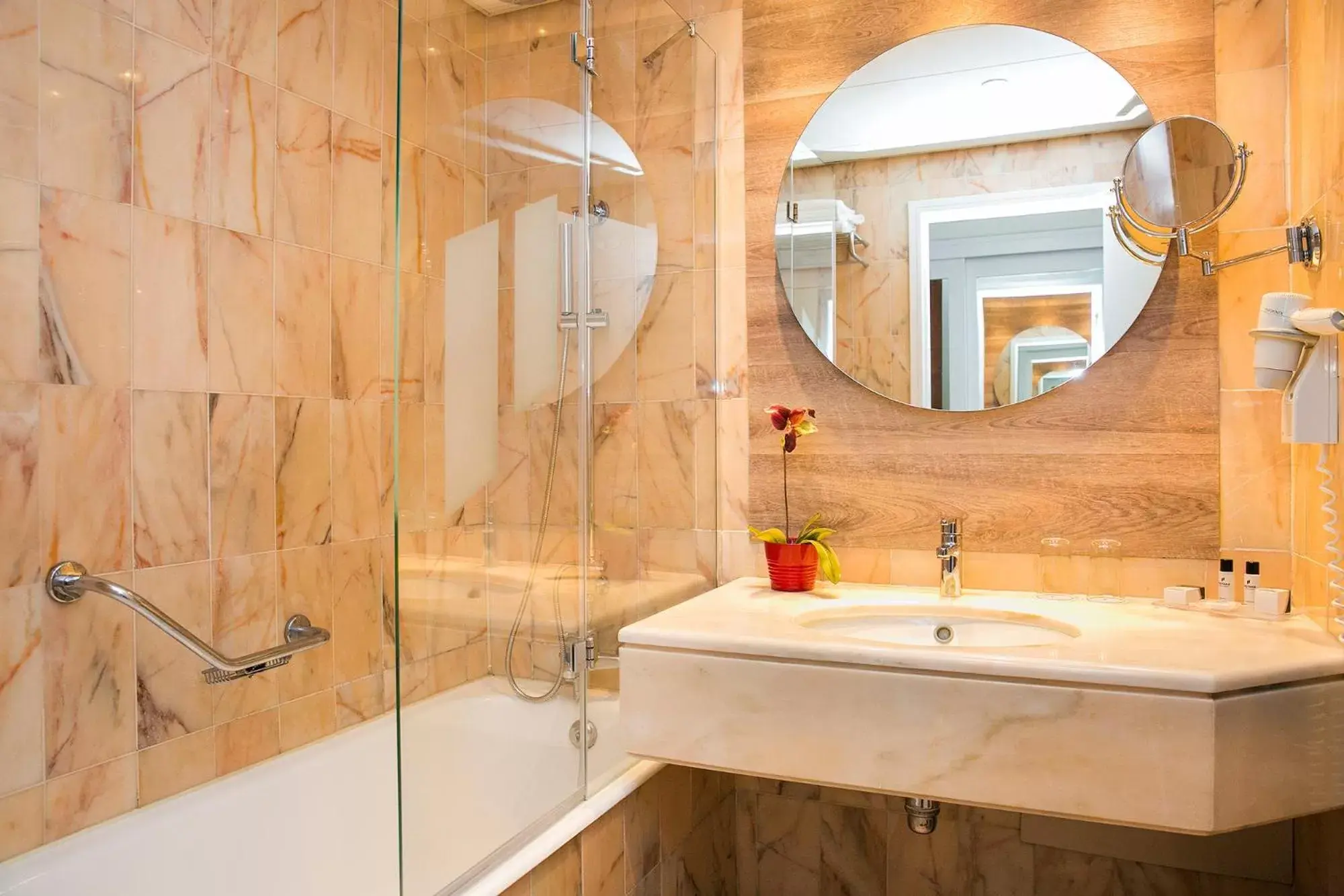 Deluxe Twin Room in Hotel Pestana Cascais Ocean & Conference Aparthotel Deluxe Twin Room in Hotel Pestana Cascais Ocean & Conference Aparthotel