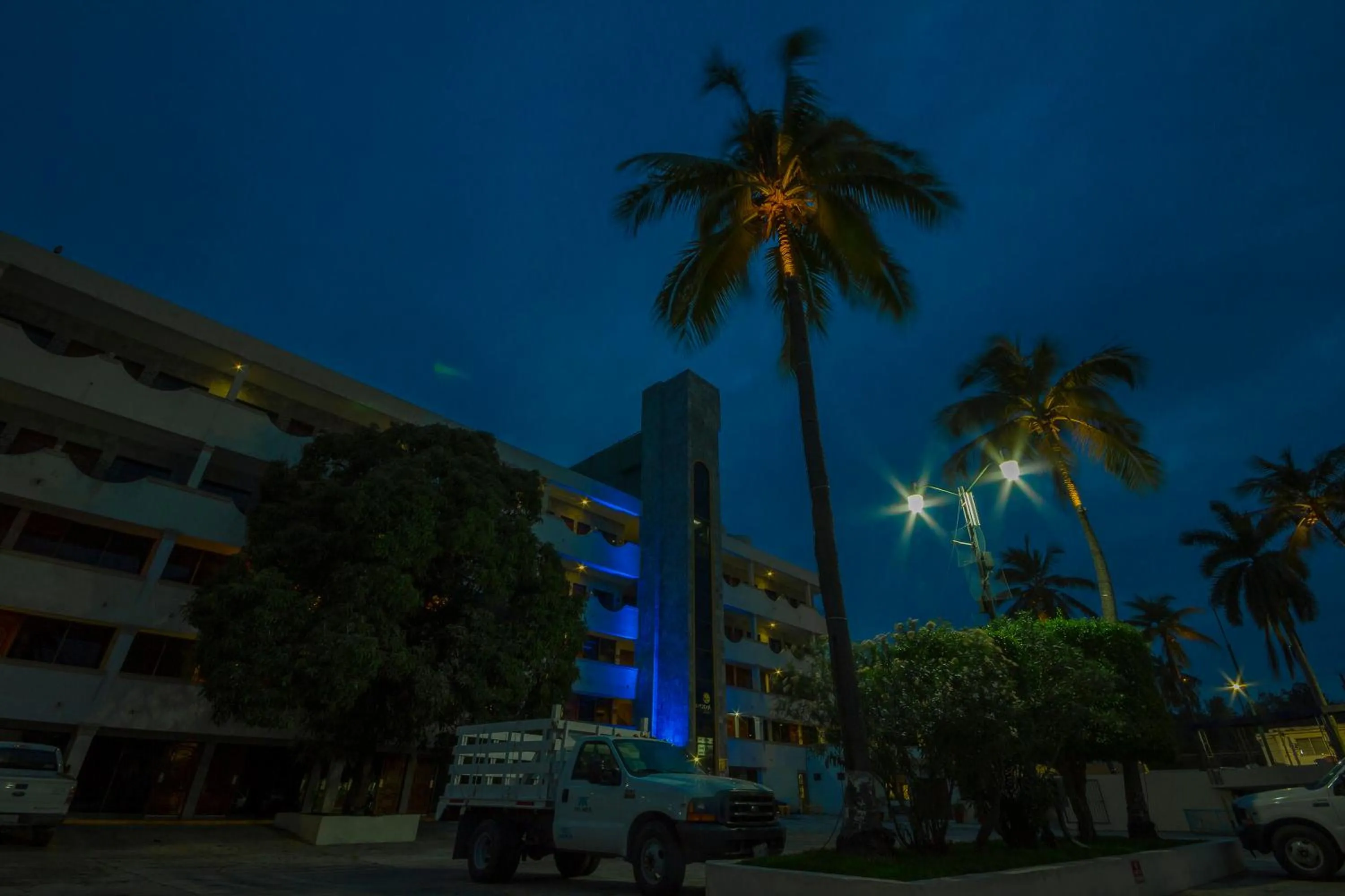 Property building in Hotel San Antonio