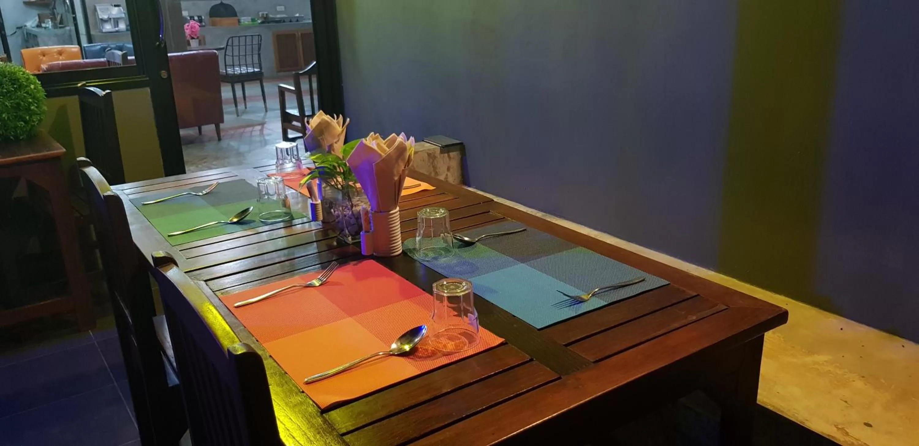 Restaurant/places to eat in Khaolak Yama Resort - SHA Plus