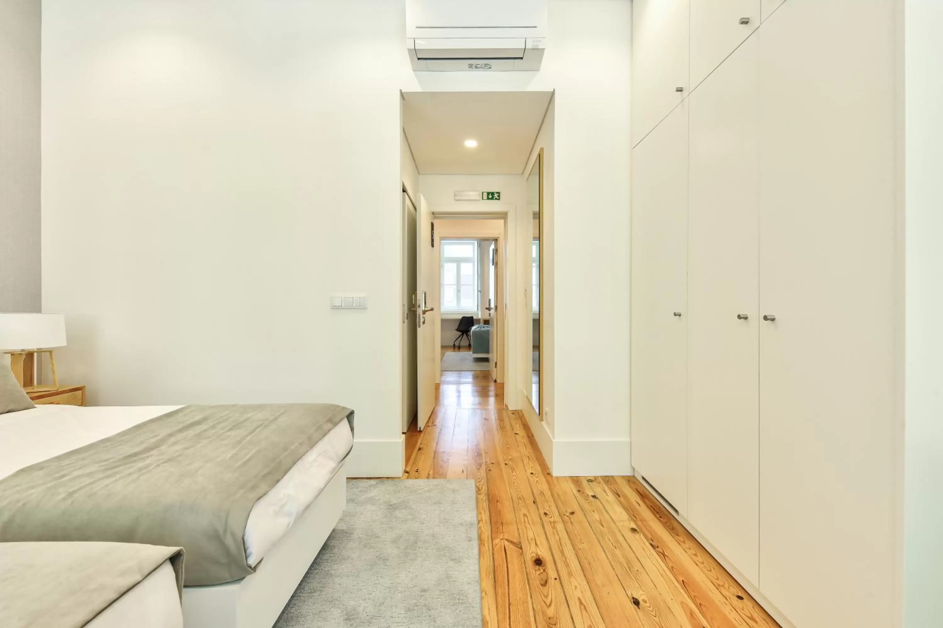 Photo of the whole room, Bed in Avenue Garden