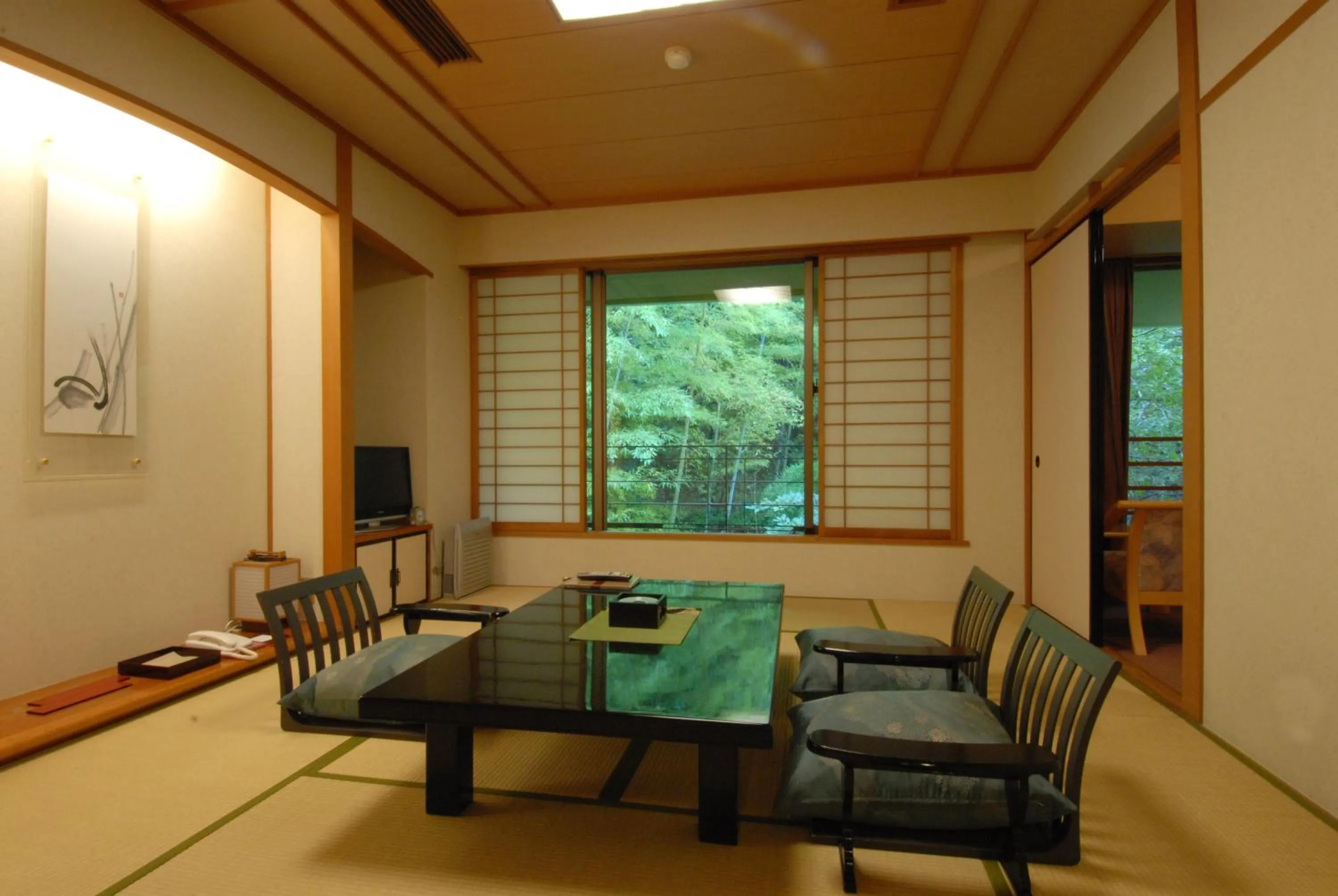 Photo of the whole room in Arima Onsen Taketoritei Maruyama