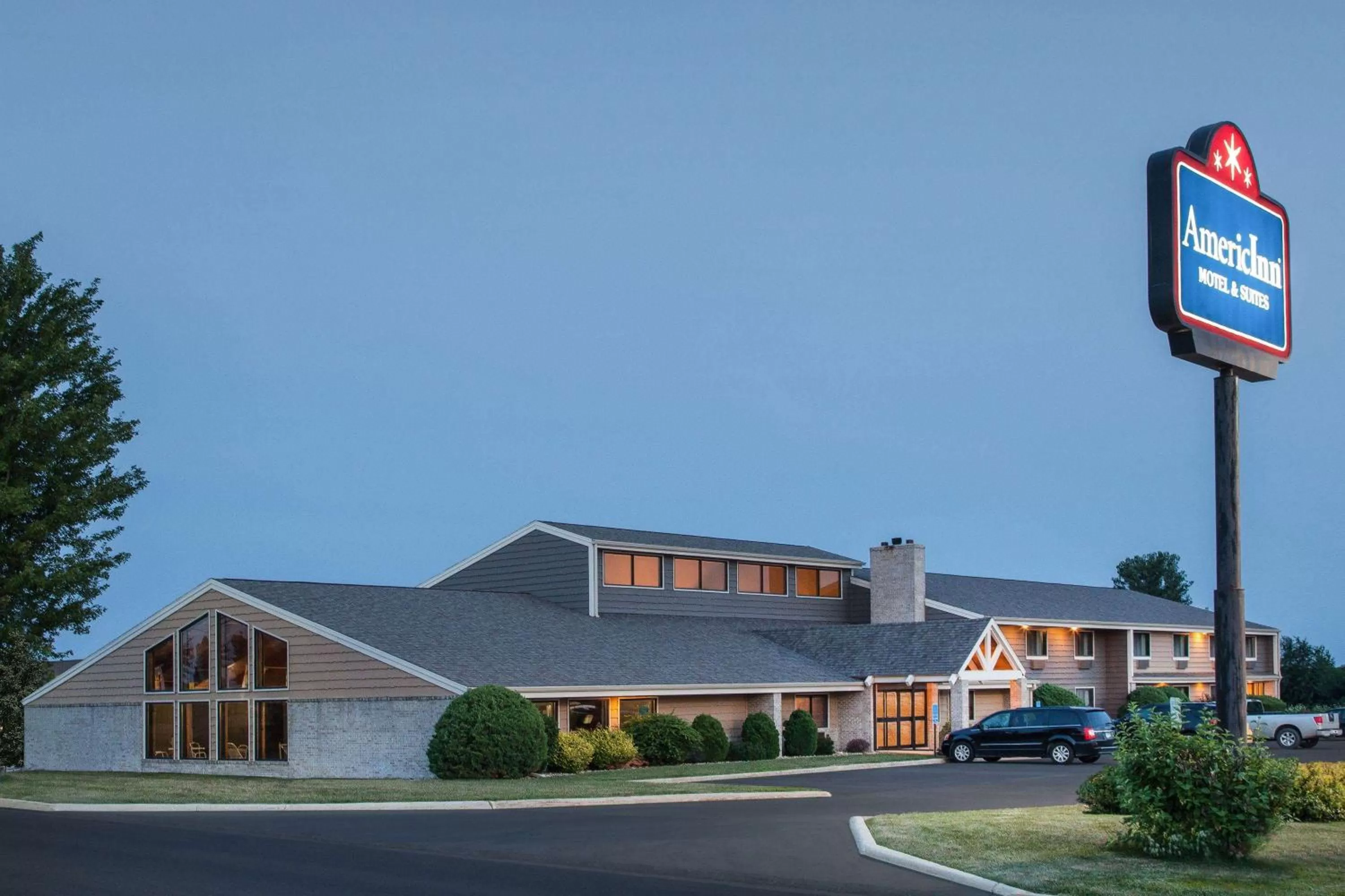 Property building in AmericInn by Wyndham Grundy Center