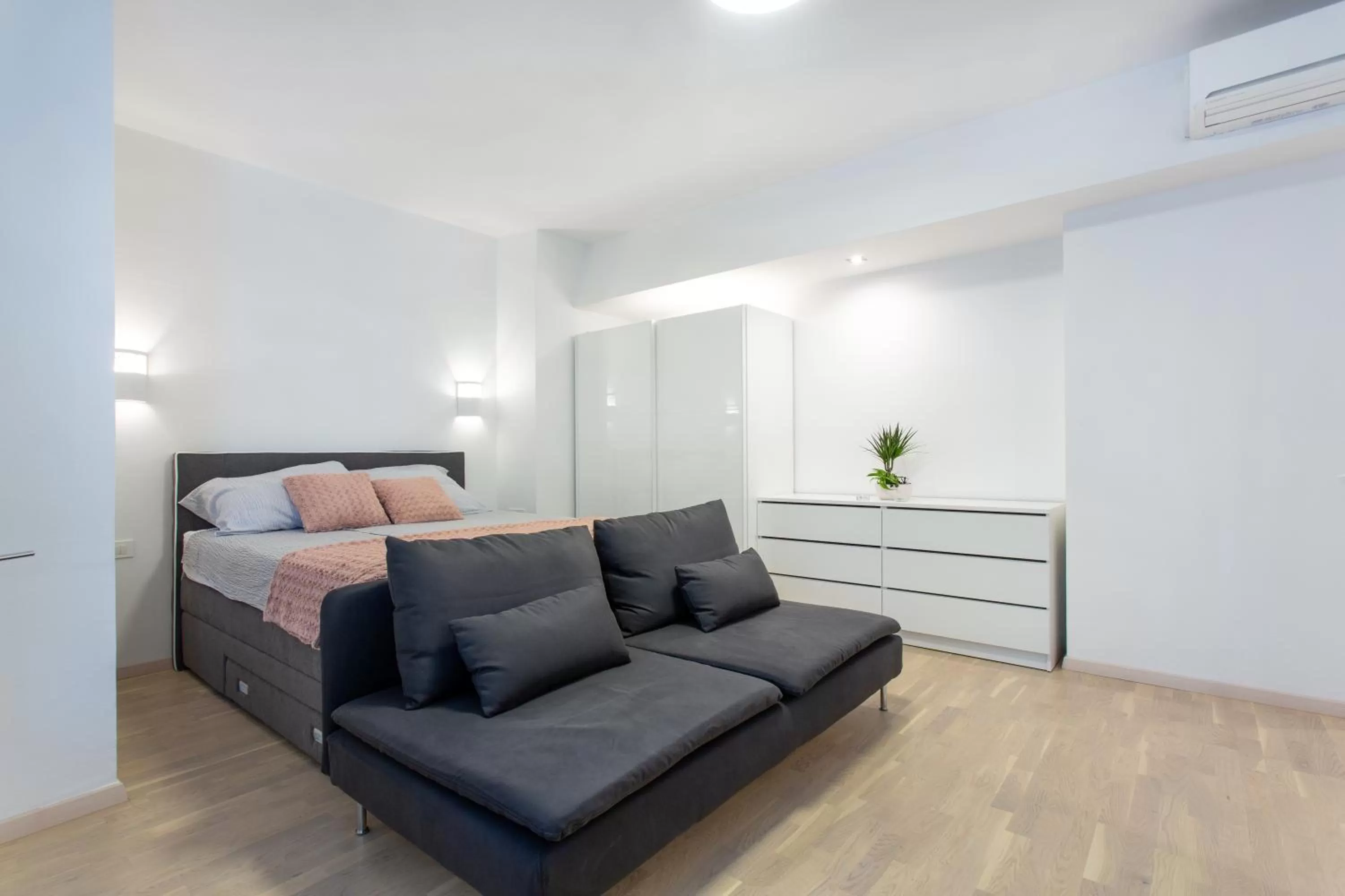 Living room, Seating Area in Urban Style Apartments by Loft