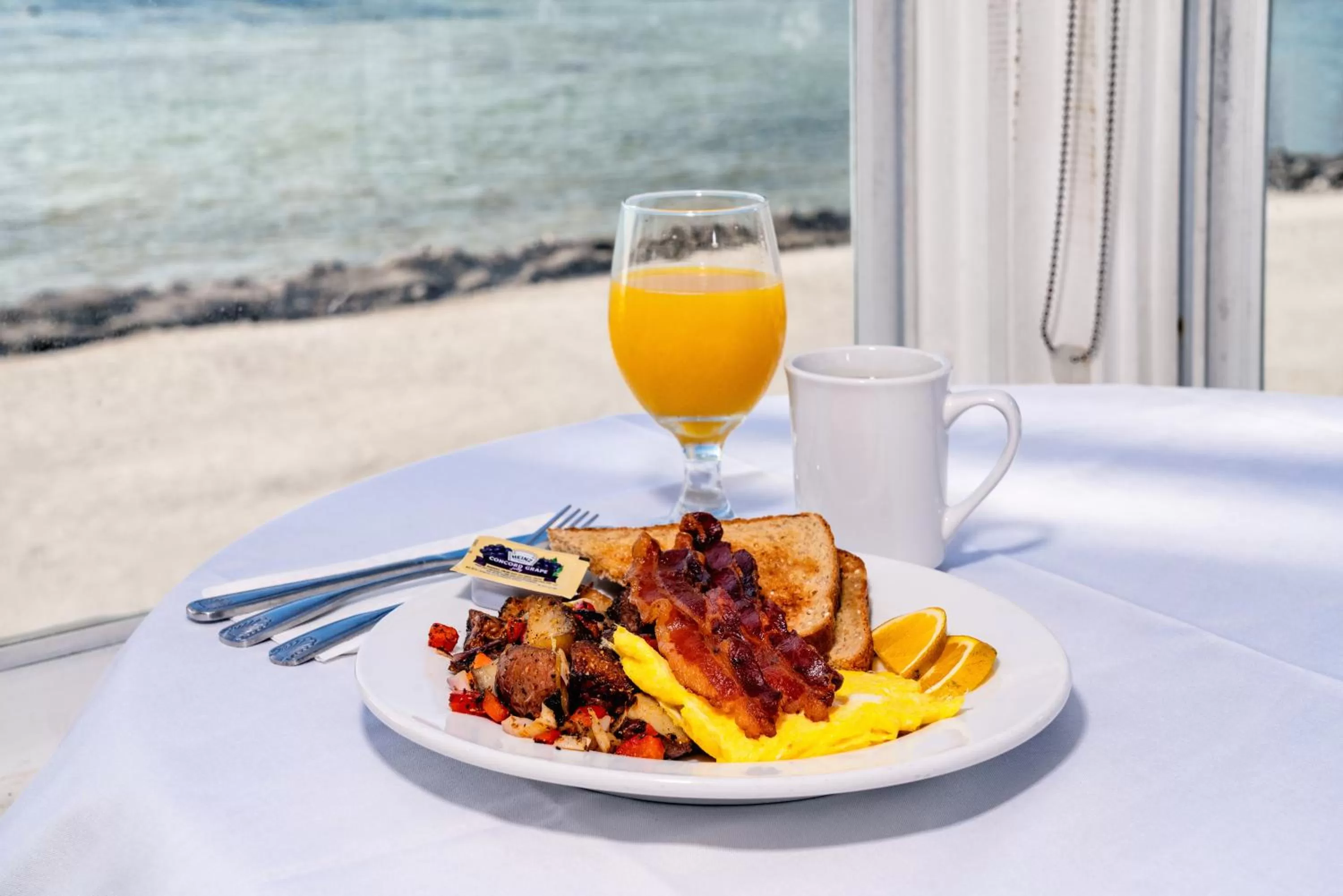 Breakfast in Rainbow Bend Resort