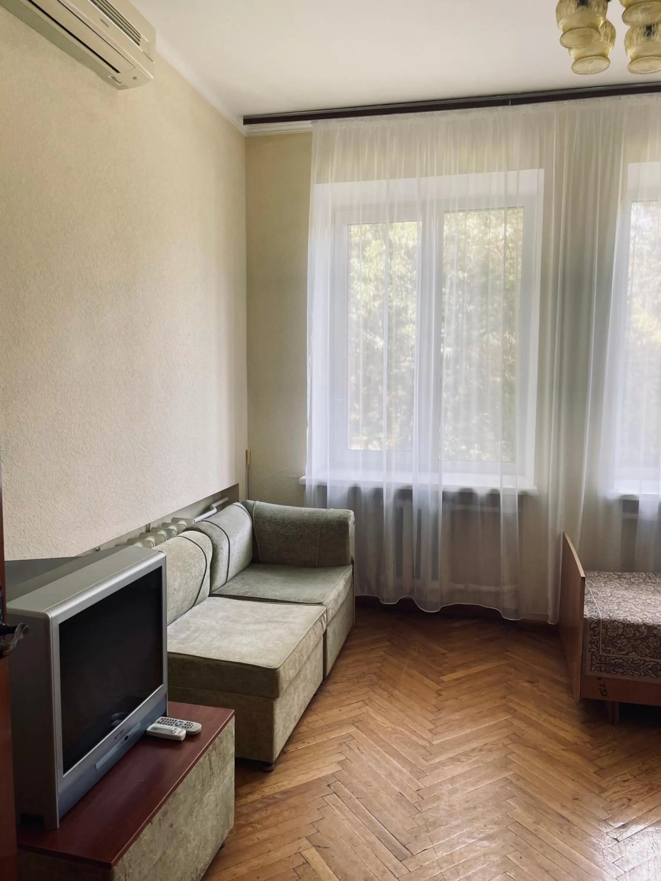 TV/Entertainment Center in Hotel Prydesnyansky