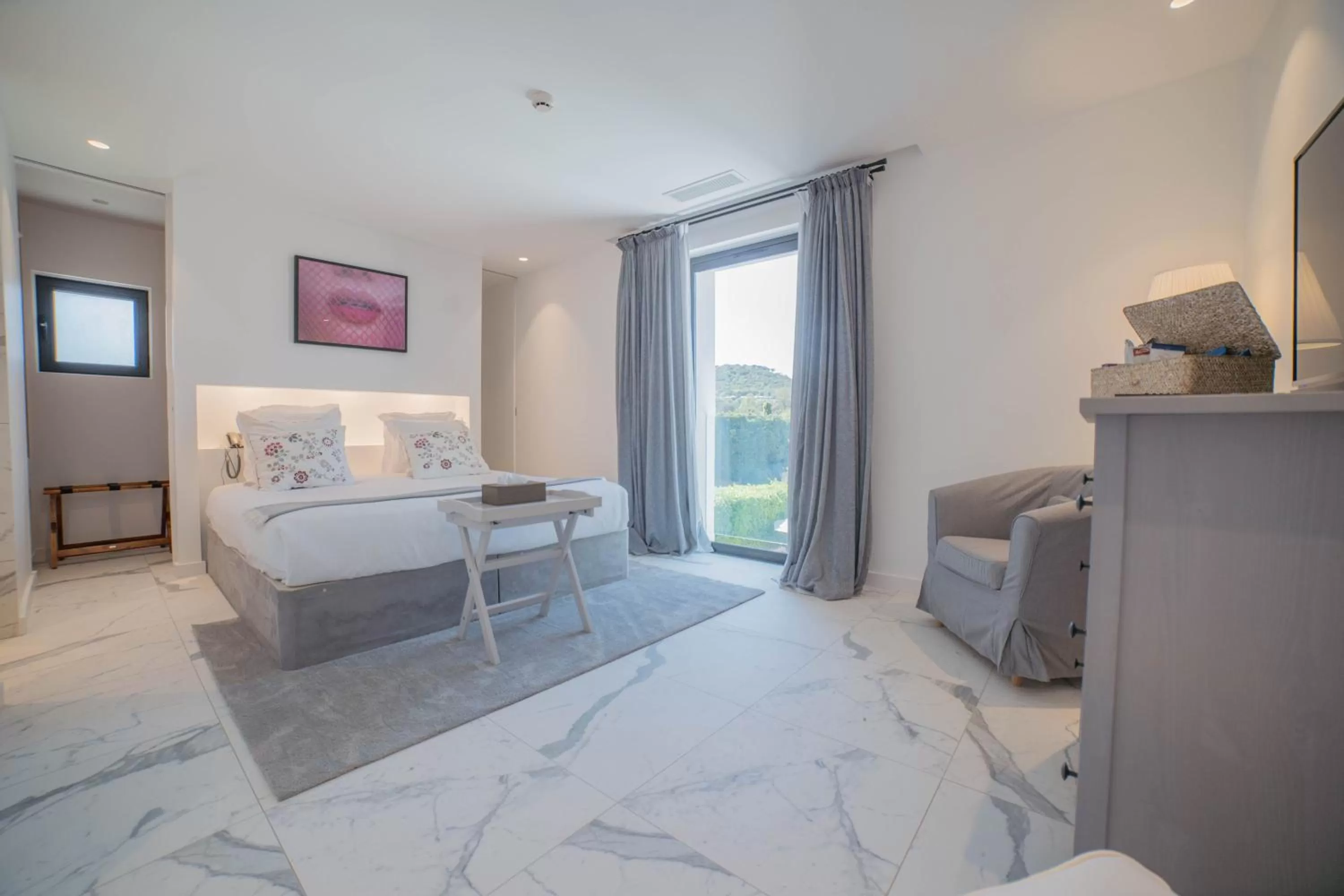 Bed in Hotel le Mandala