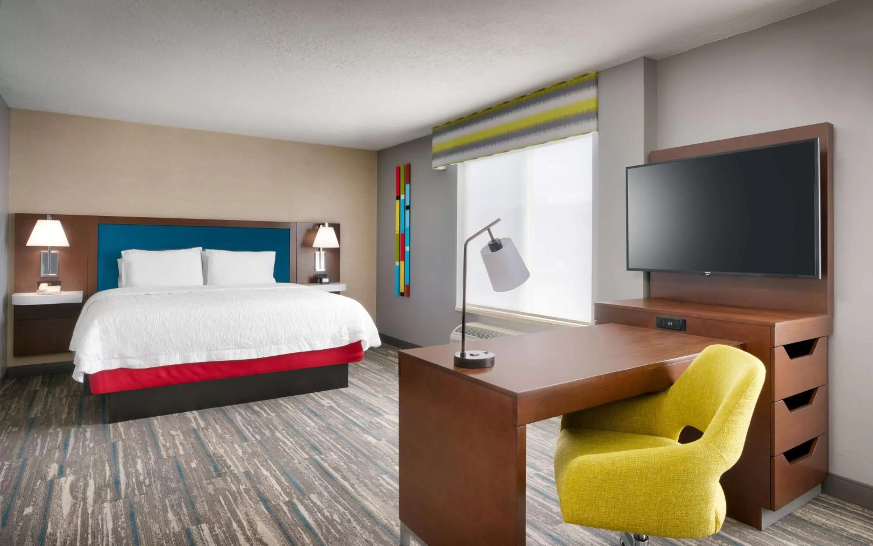 Bedroom, Bed in Hampton Inn & Suites Salt Lake City Airport