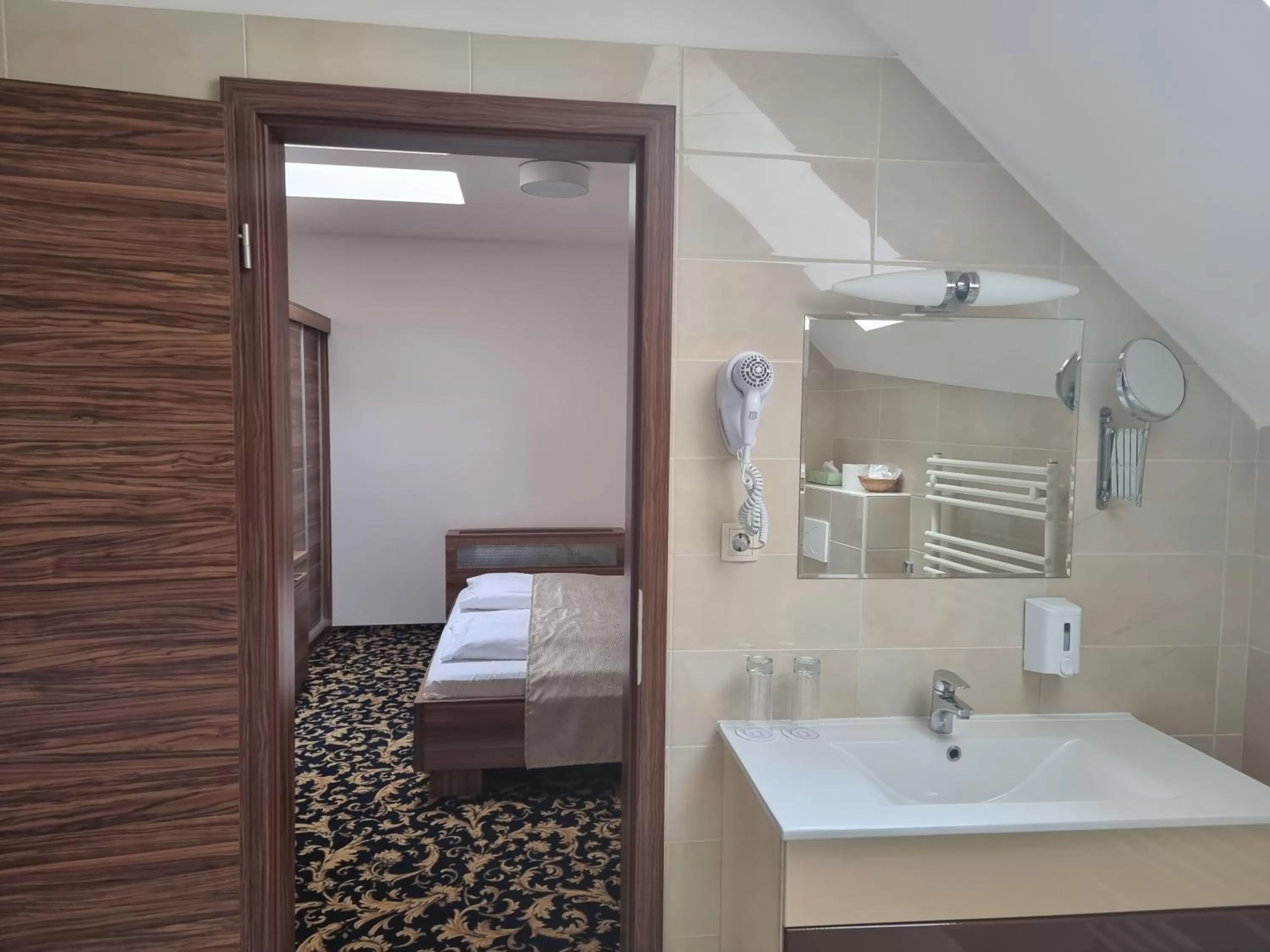 Bathroom in Simbad Hotel & Bar Superior