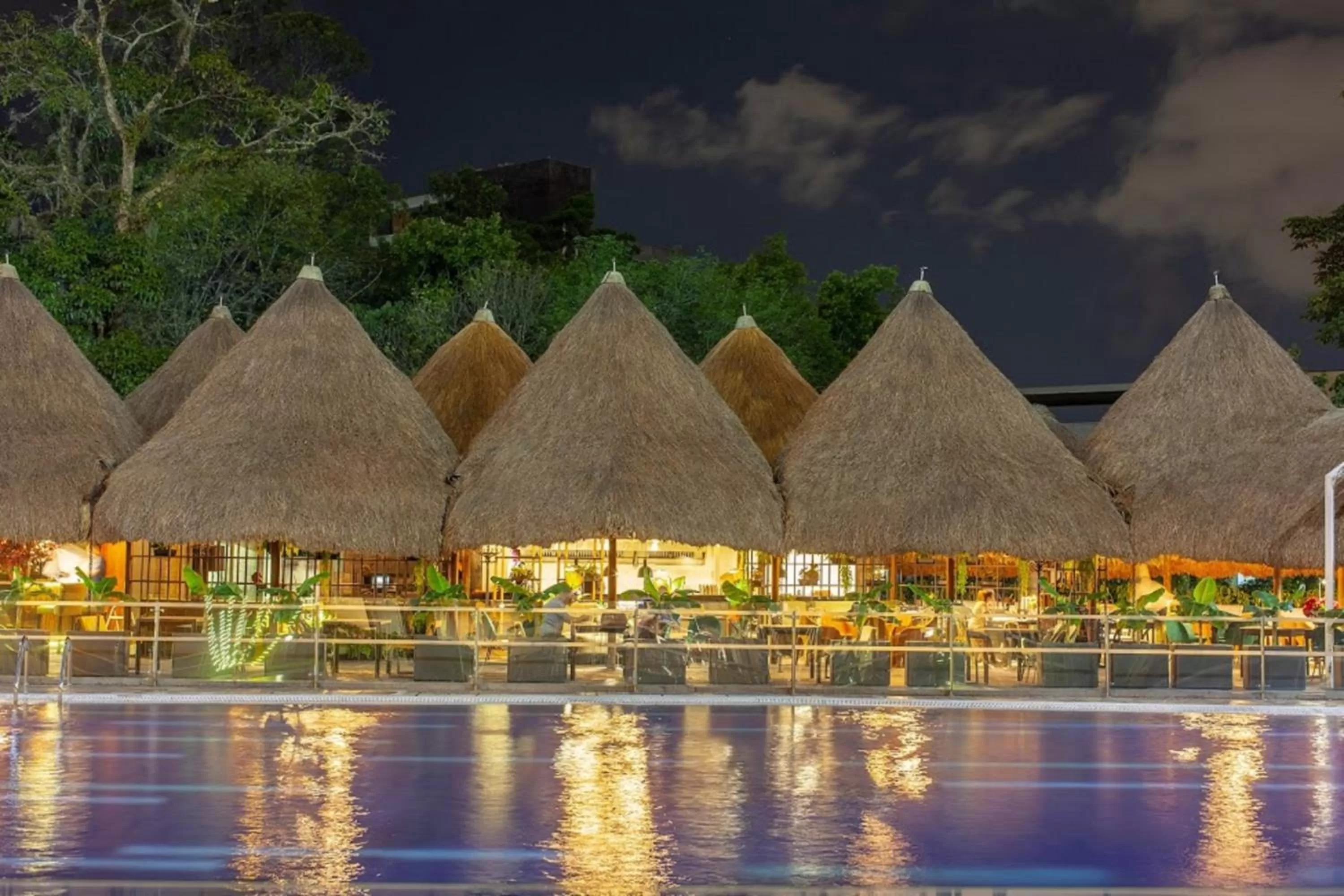 Restaurant/places to eat in InterContinental Medellin - Movich by IHG