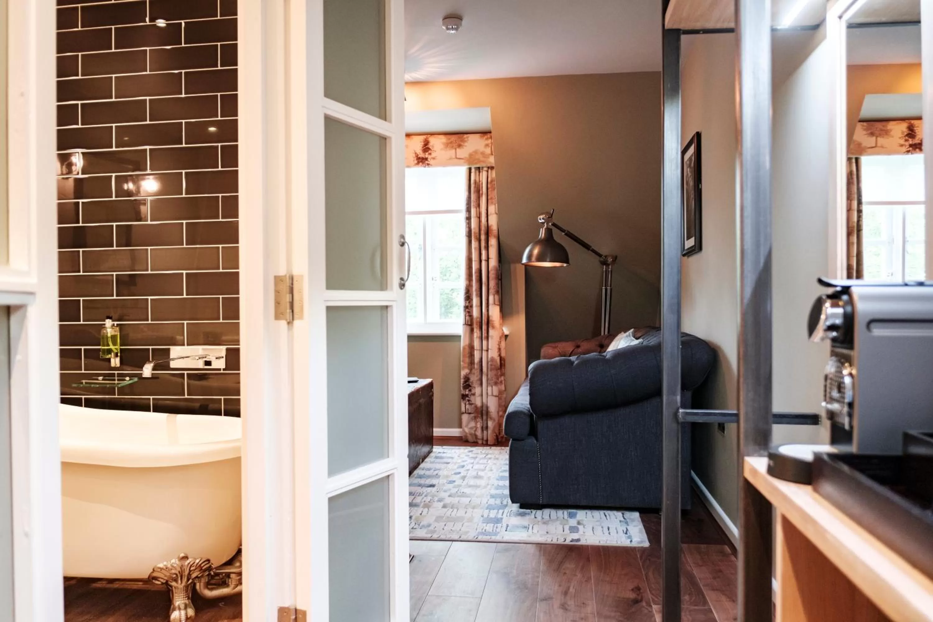 Living room in The Princess Royal