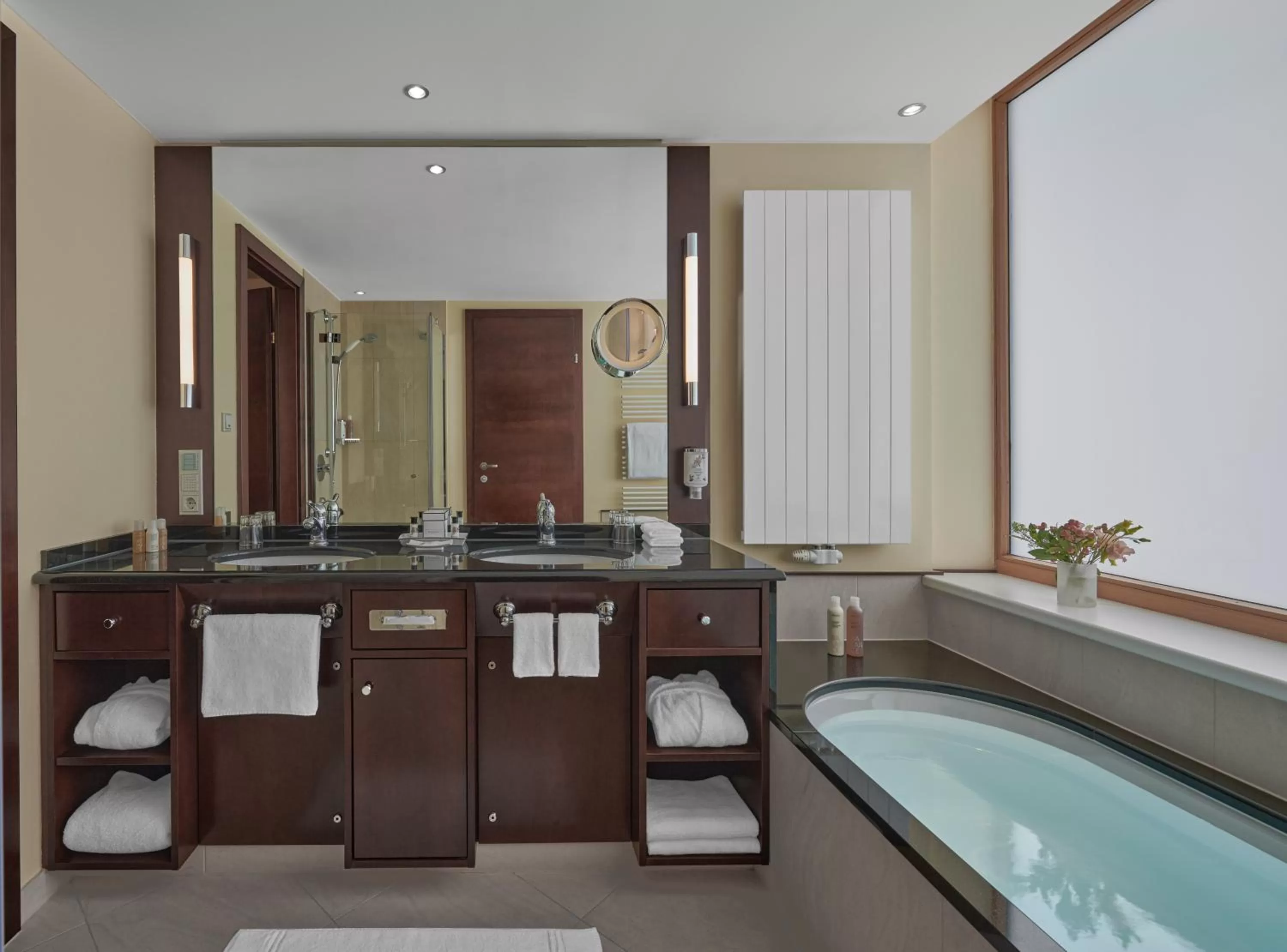 Bathroom in Lebenberg Schlosshotel-Kitzbühel