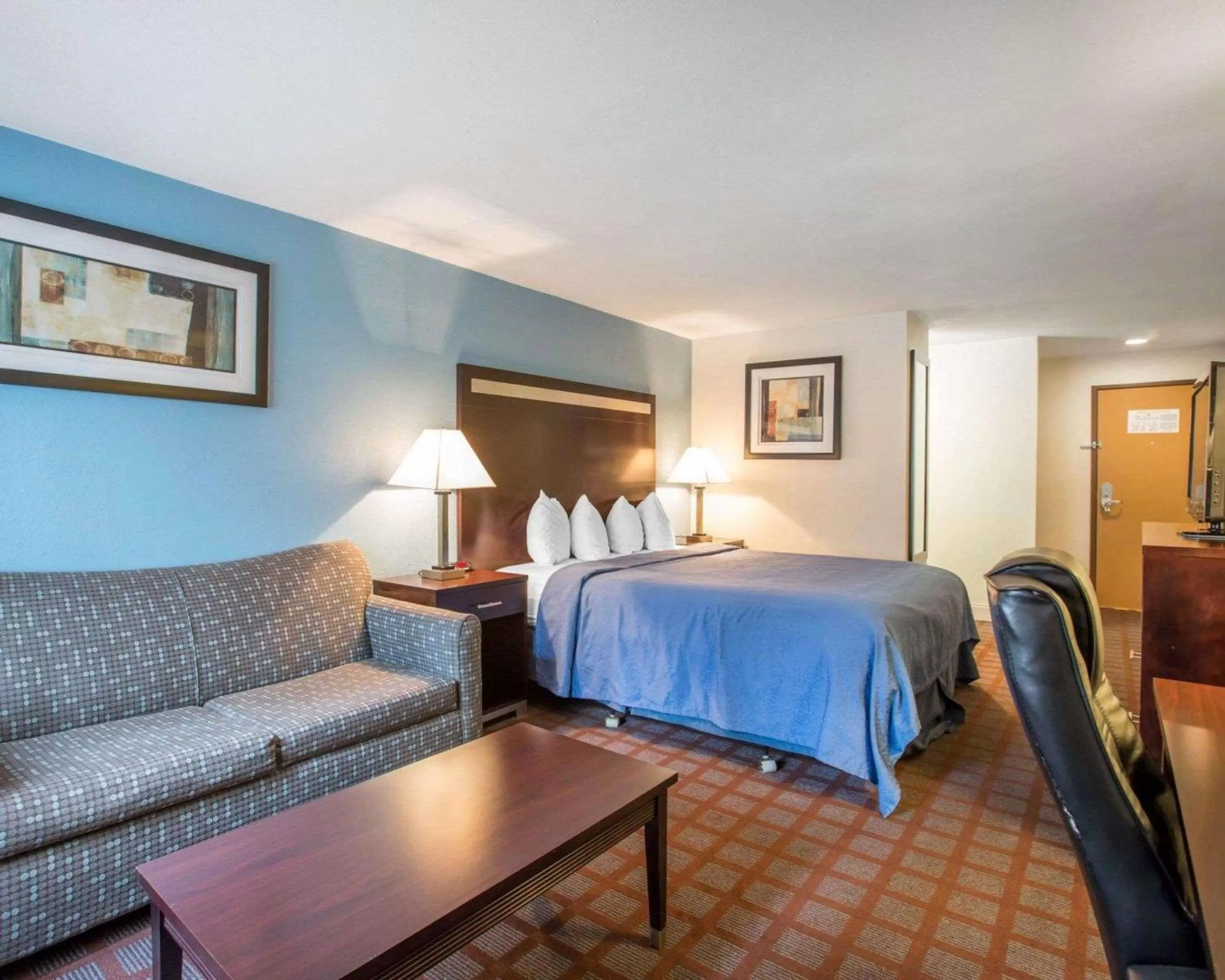 Quality Inn near Mammoth Mountain Ski Resort