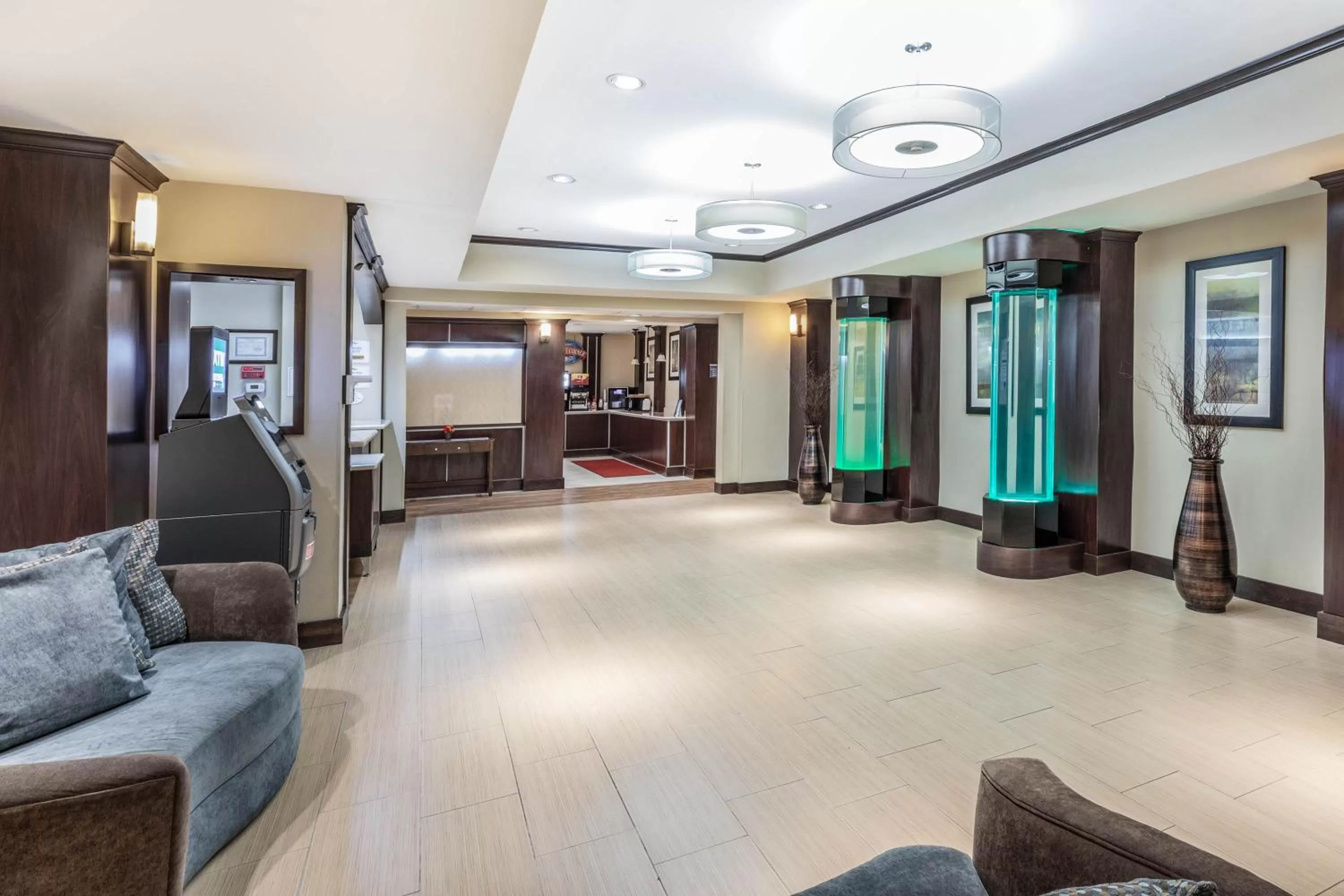 Lobby or reception in Baymont by Wyndham Victoria