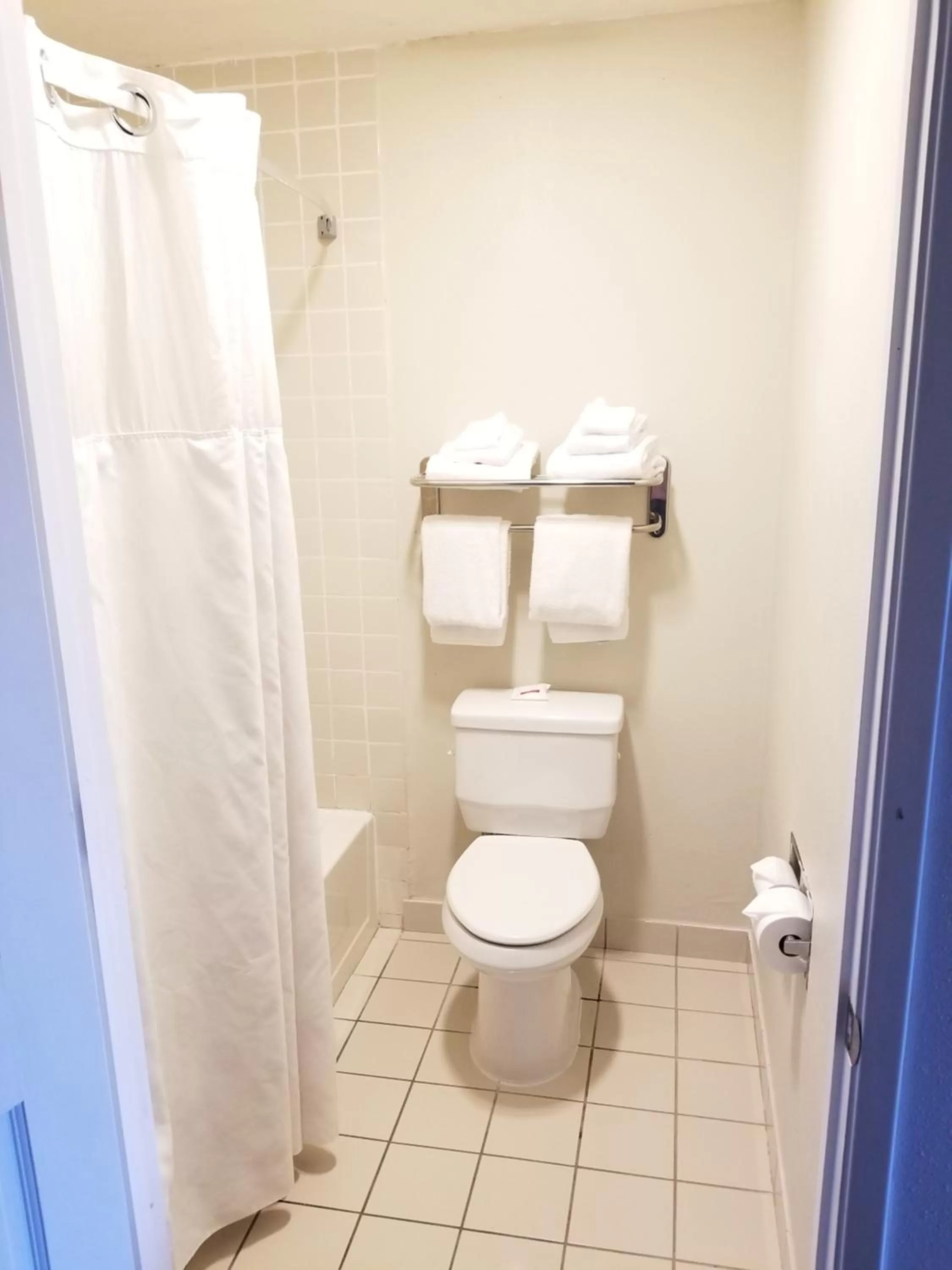 Ramada by Wyndham Oceanside