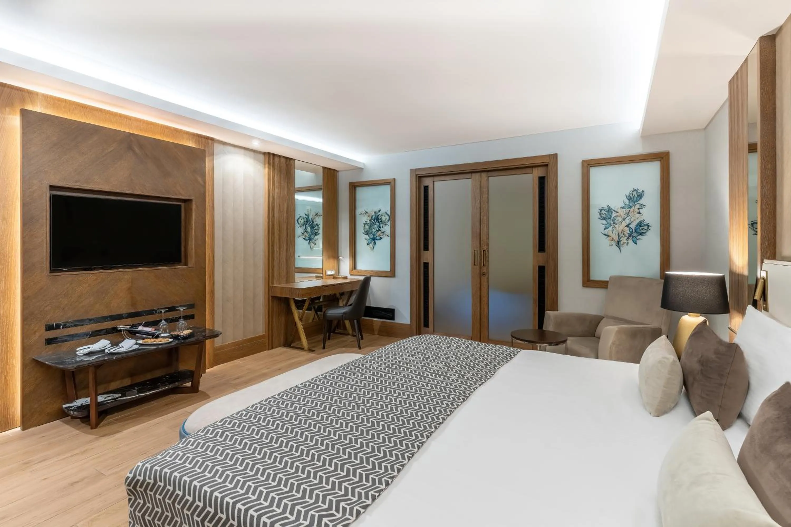 Massage, Bed in Susesi Luxury Resort