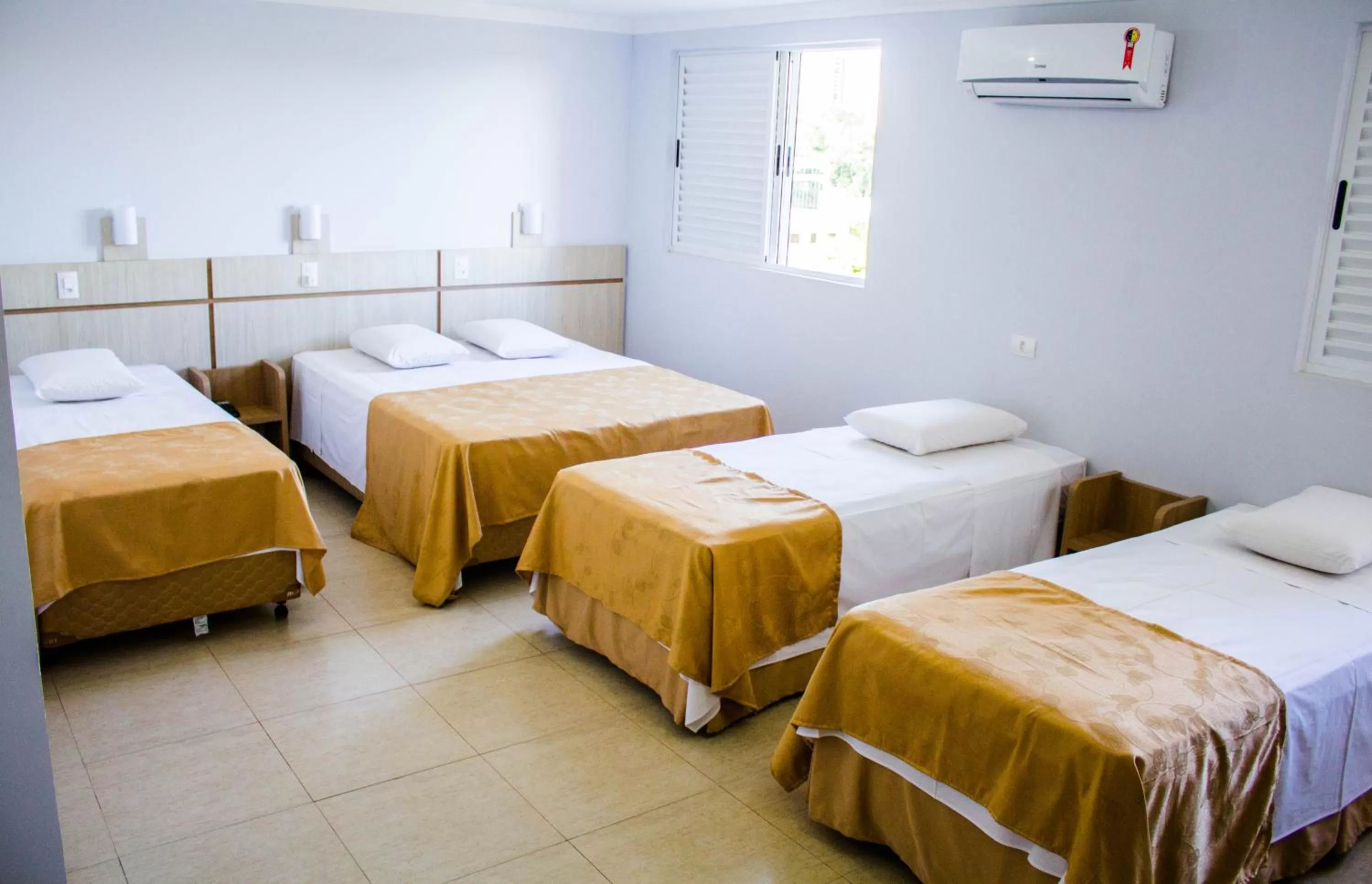 Bed in Hotel Baviera Iguassu