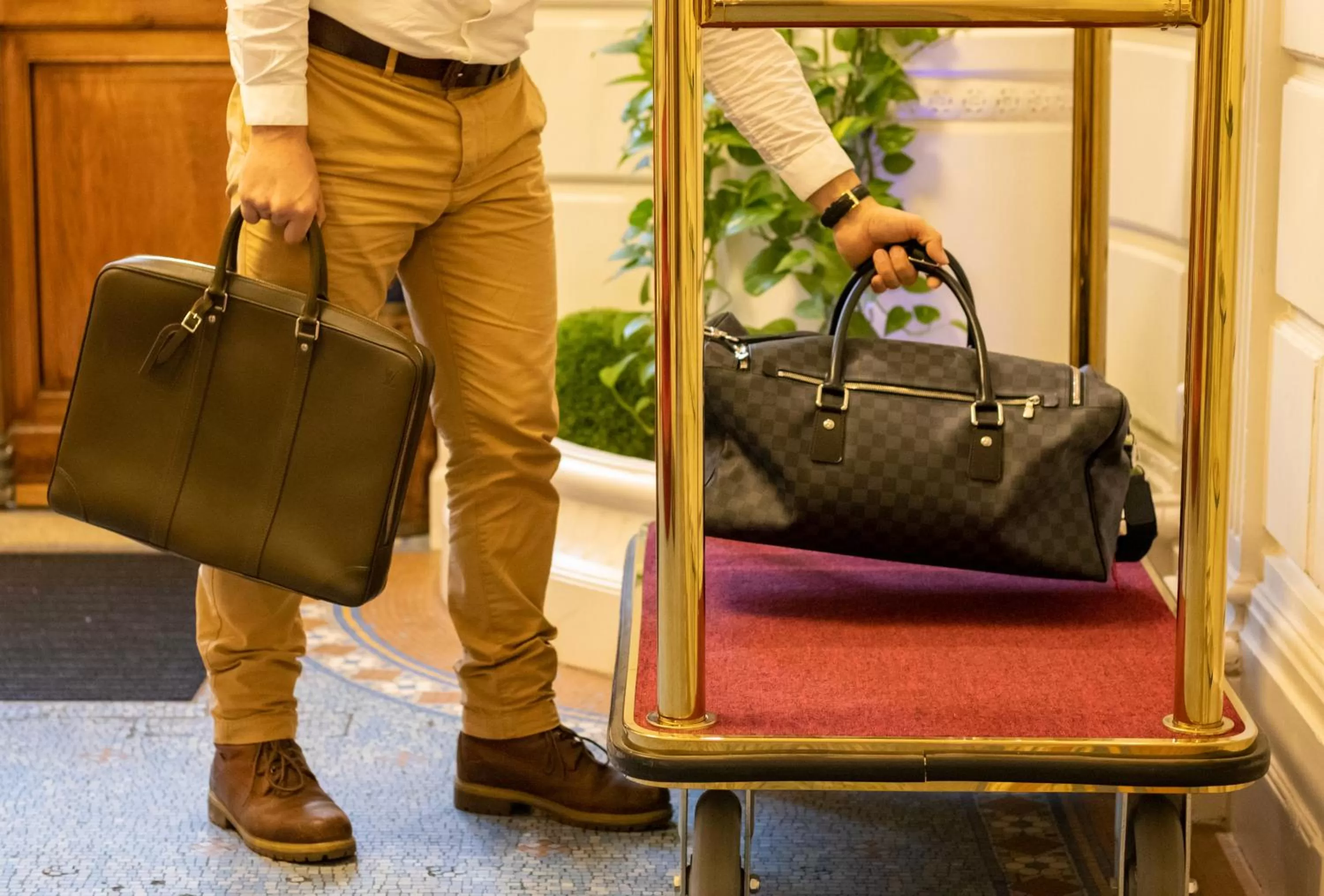 Patio in Hotel des Quinconces Bordeaux Centre