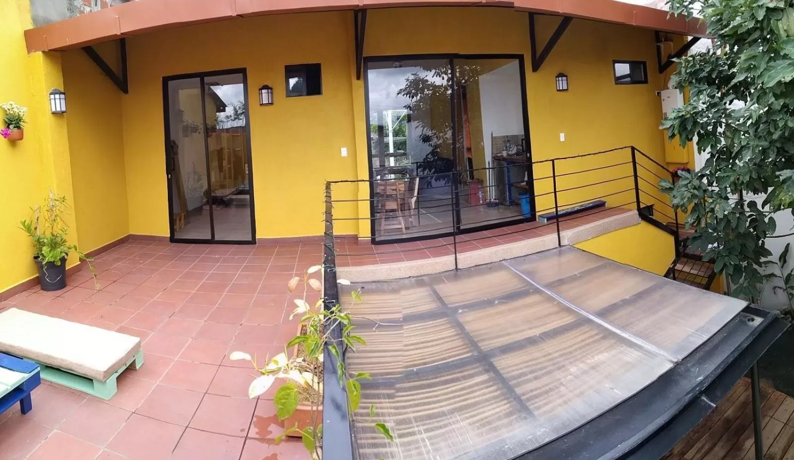 Property building in Hotel La Caracola