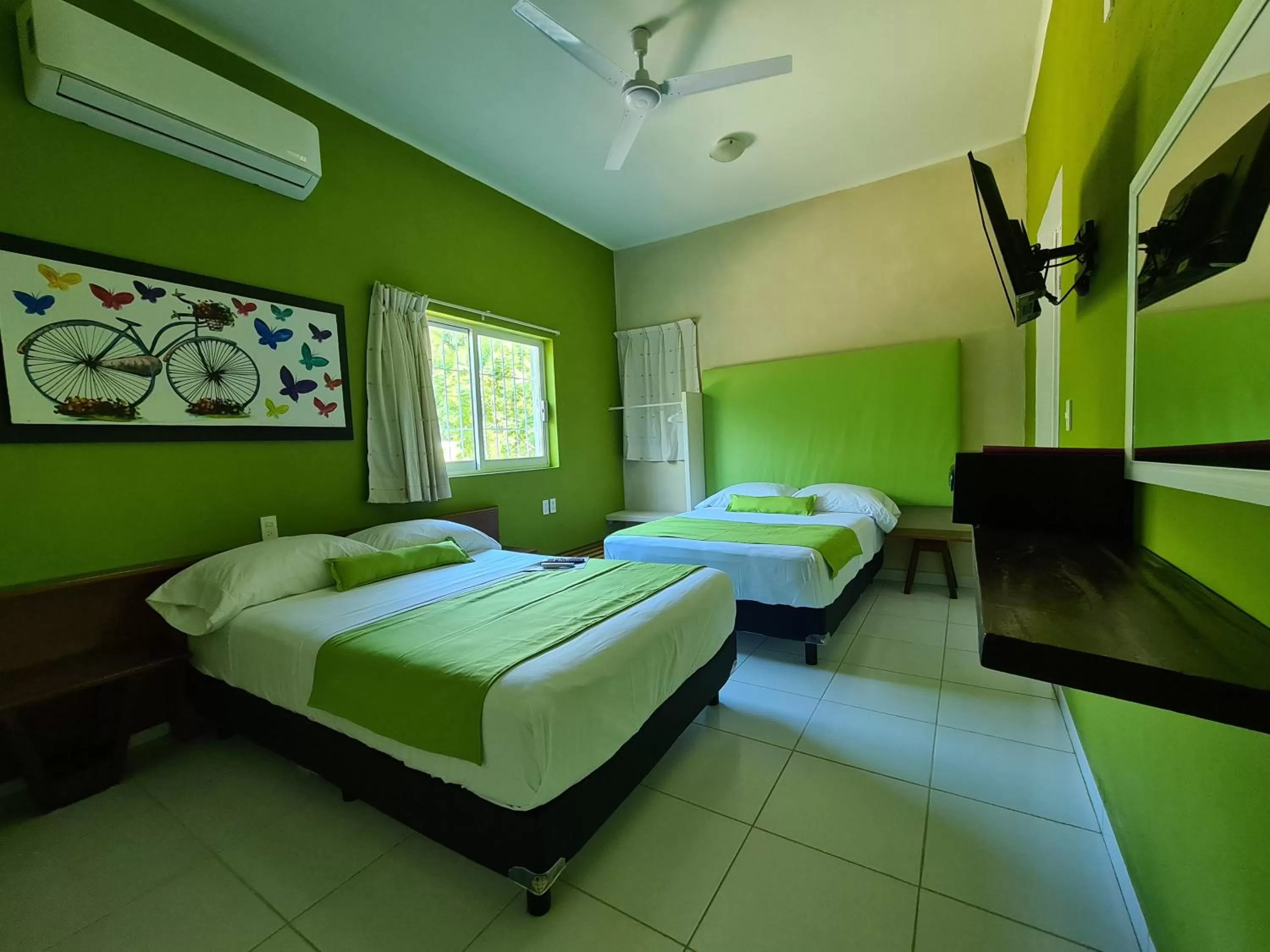 Photo of the whole room, Bed in Casa Mia