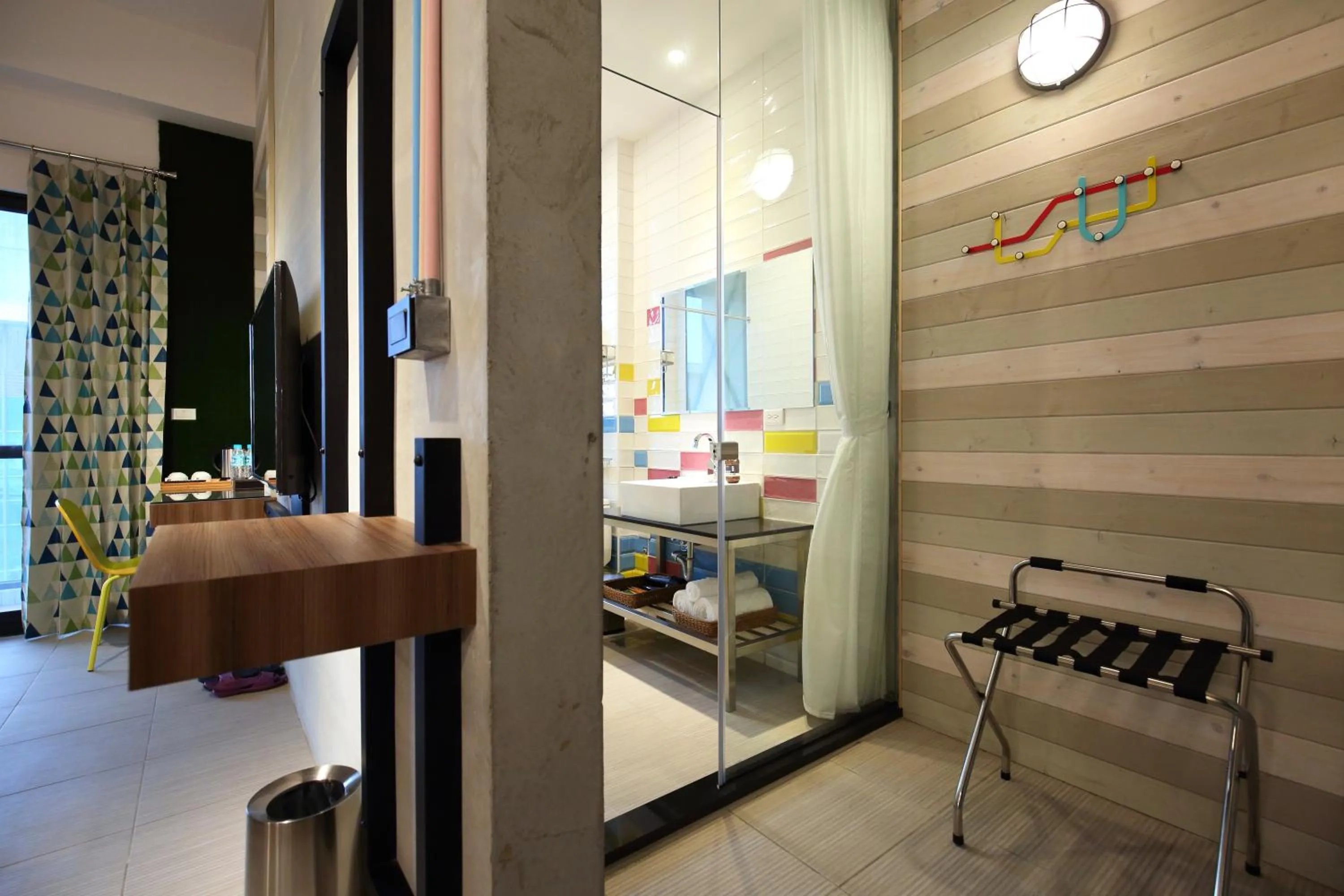 指南針民宿2178 & 工殿民宿2182