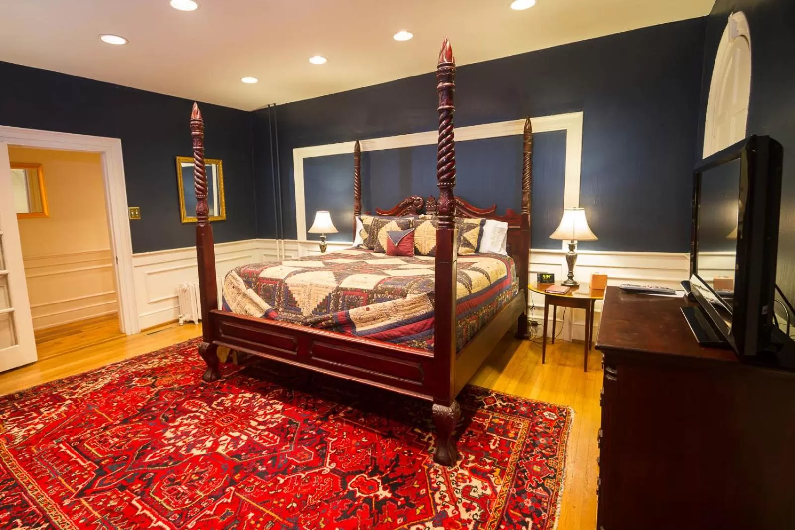 Bed in The Inn at Lincoln Square