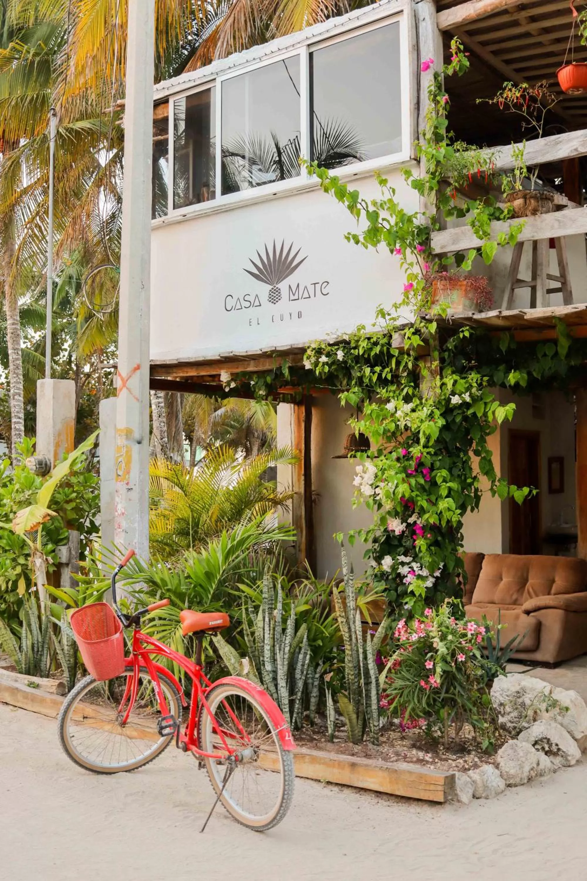 Casa Mate BeachFront Cabañas El Cuyo