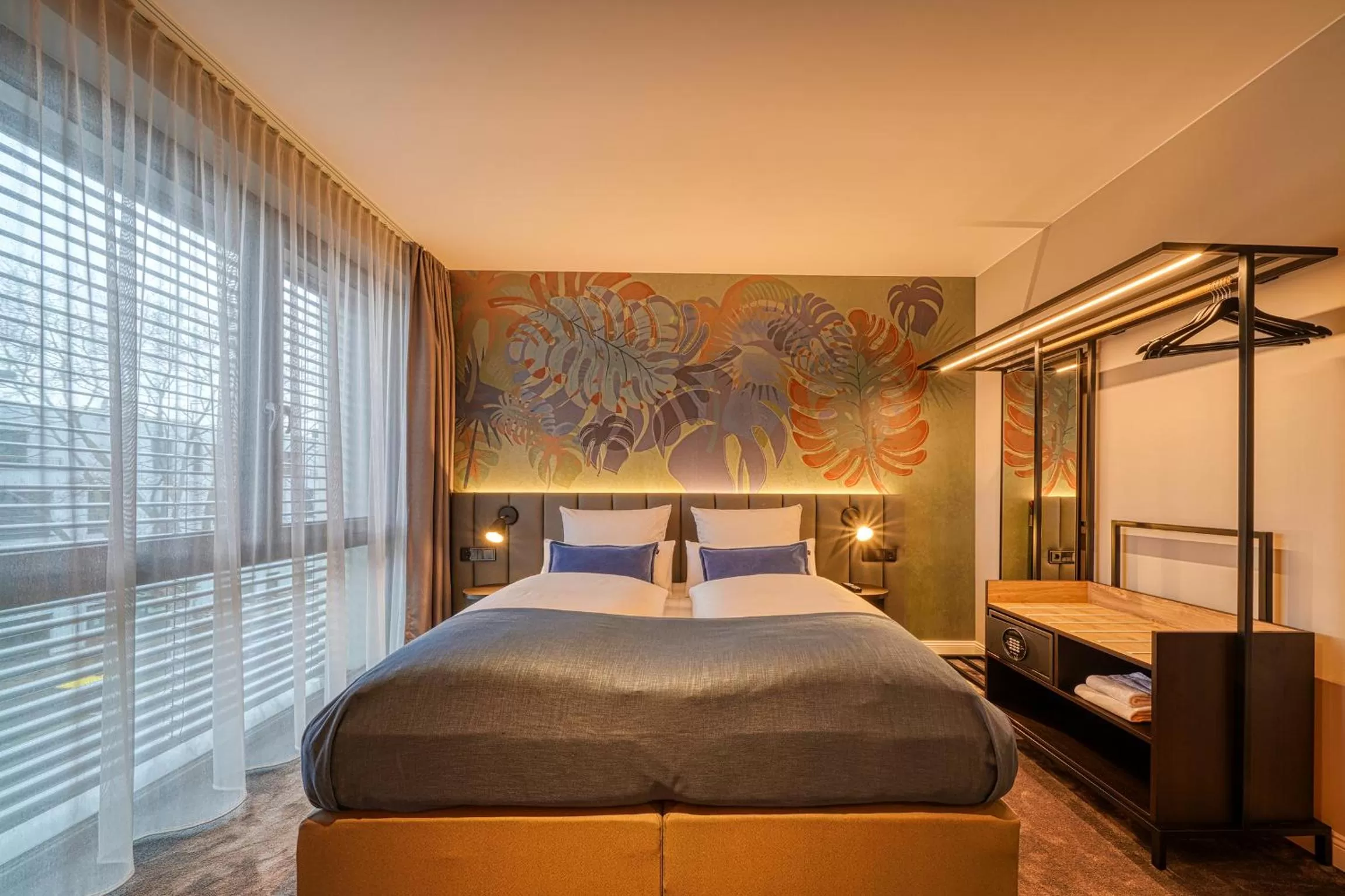 Photo of the whole room, Bed in Vienna House Easy by Wyndham Bonn City