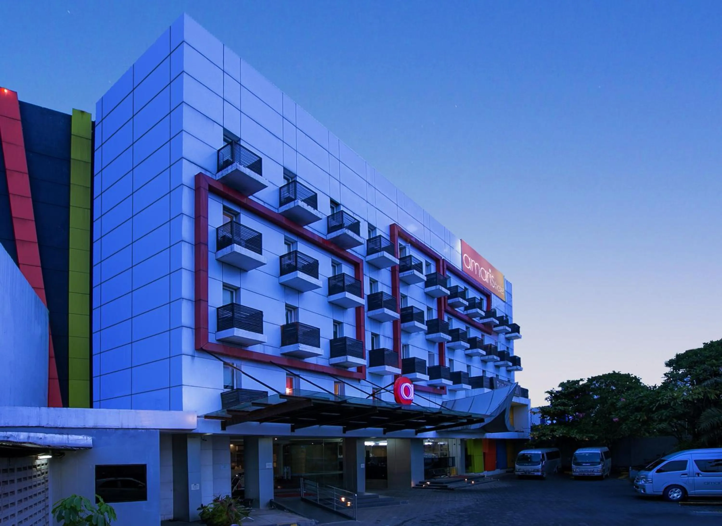 Property building in Amaris Hotel Bandara Soekarno Hatta