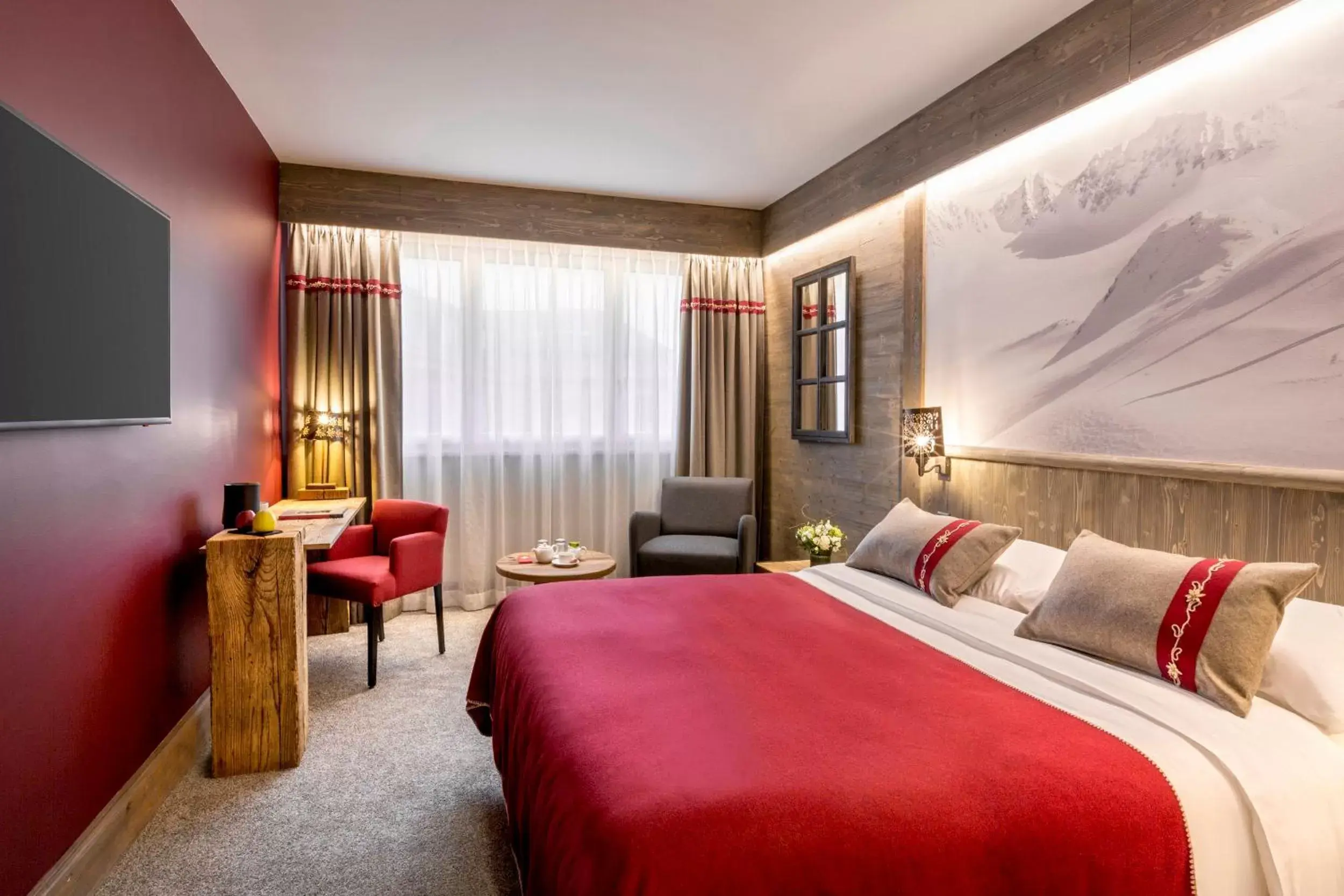 Classic Room in Edelweiss Manotel Classic Room in Edelweiss Manotel