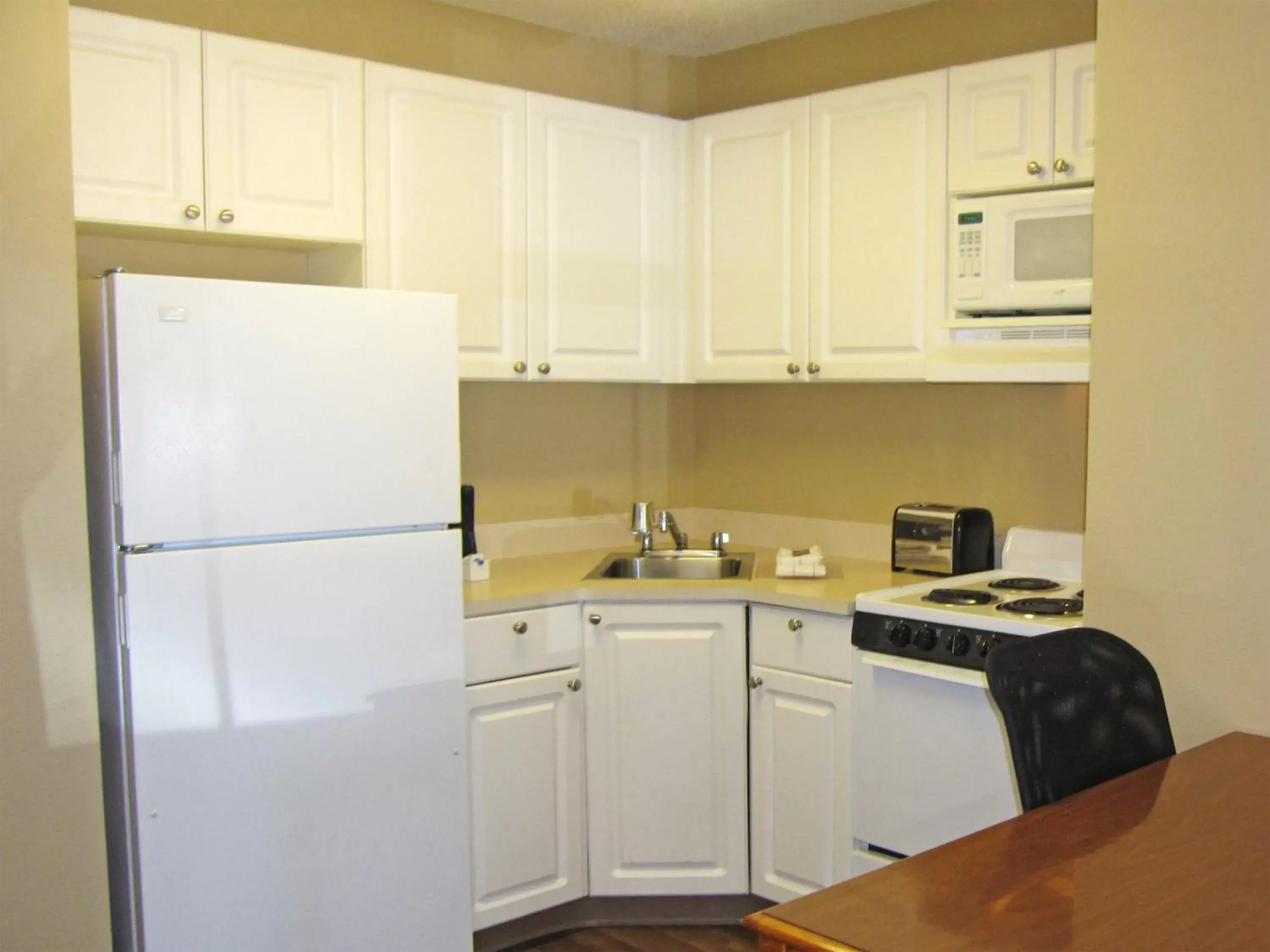 One Bedroom Suite with 2 Double Beds - Non-Smoking in Extended Stay America Suites - San Jose - Edenvale - South One Bedroom Suite with 2 Double Beds - Non-Smoking in Extended Stay America Suites - San Jose - Edenvale - South