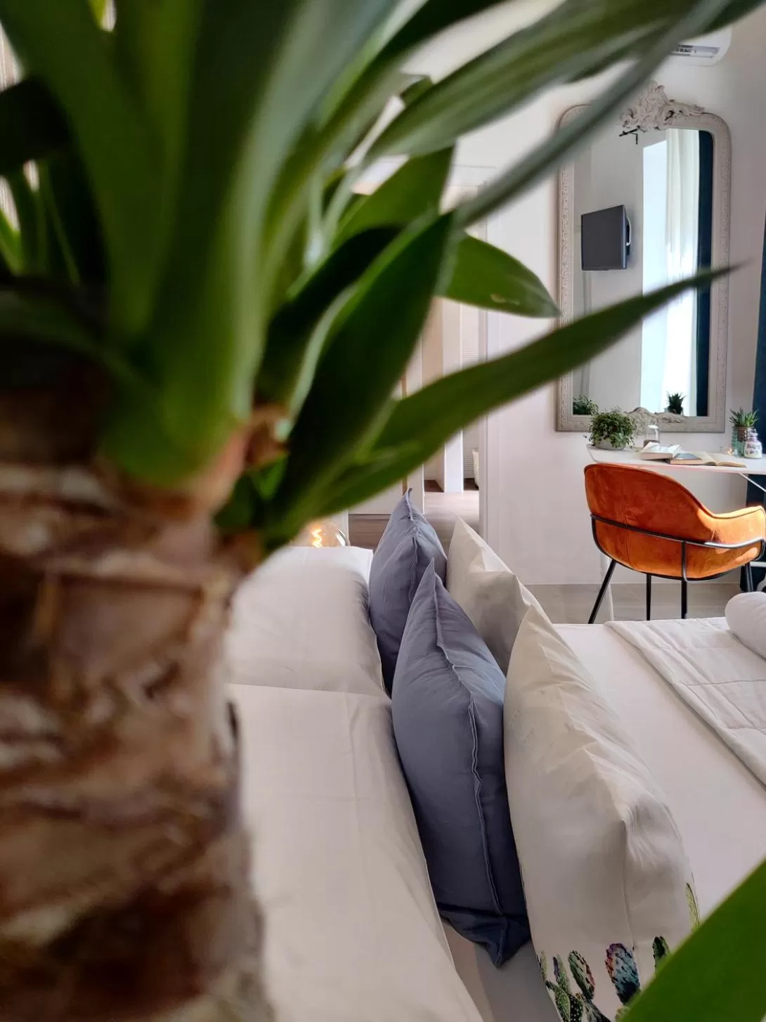 Decorative detail in Calamùrn Ortigia