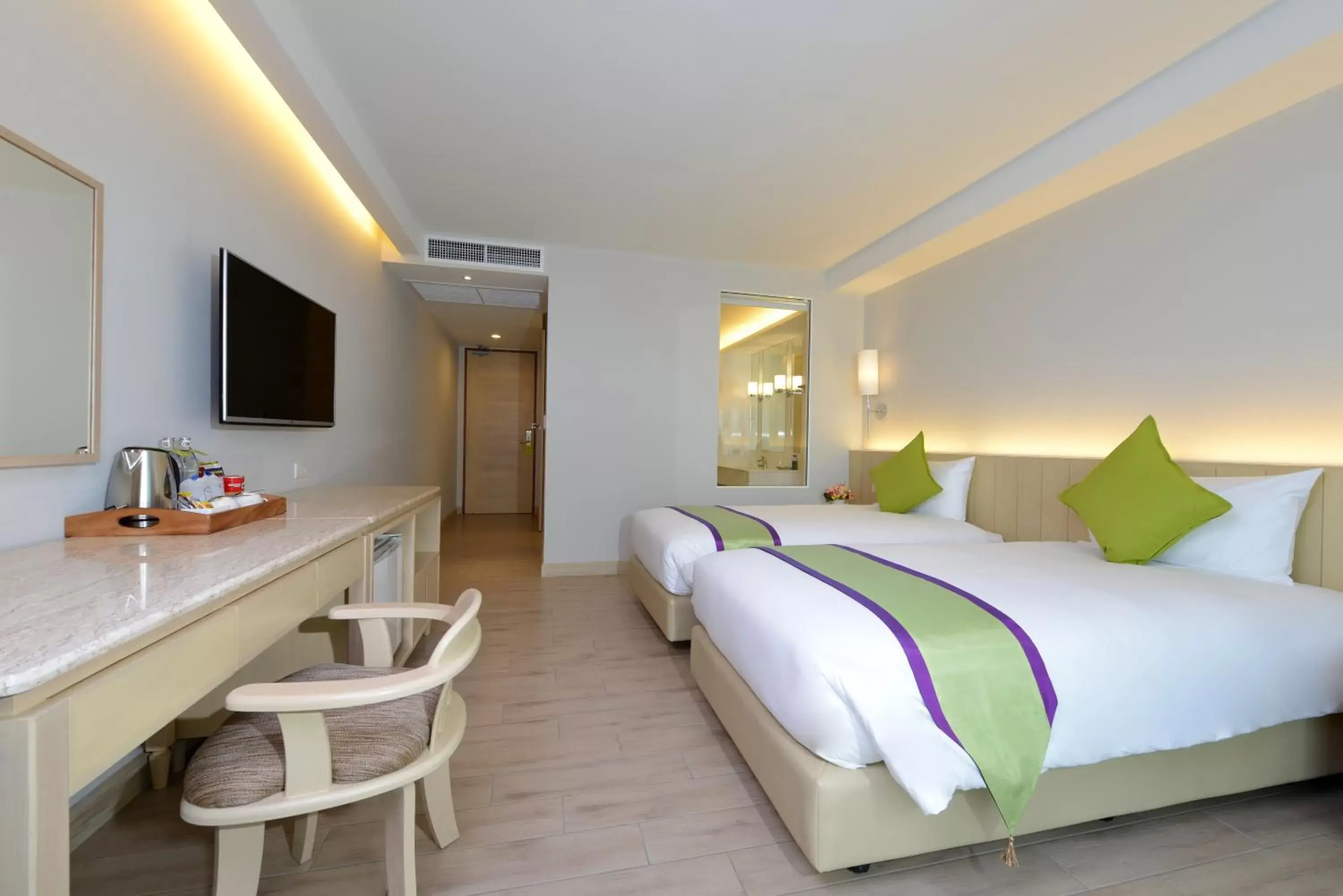 Superior Twin Room in Hisea Huahin Hotel Superior Twin Room in Hisea Huahin Hotel