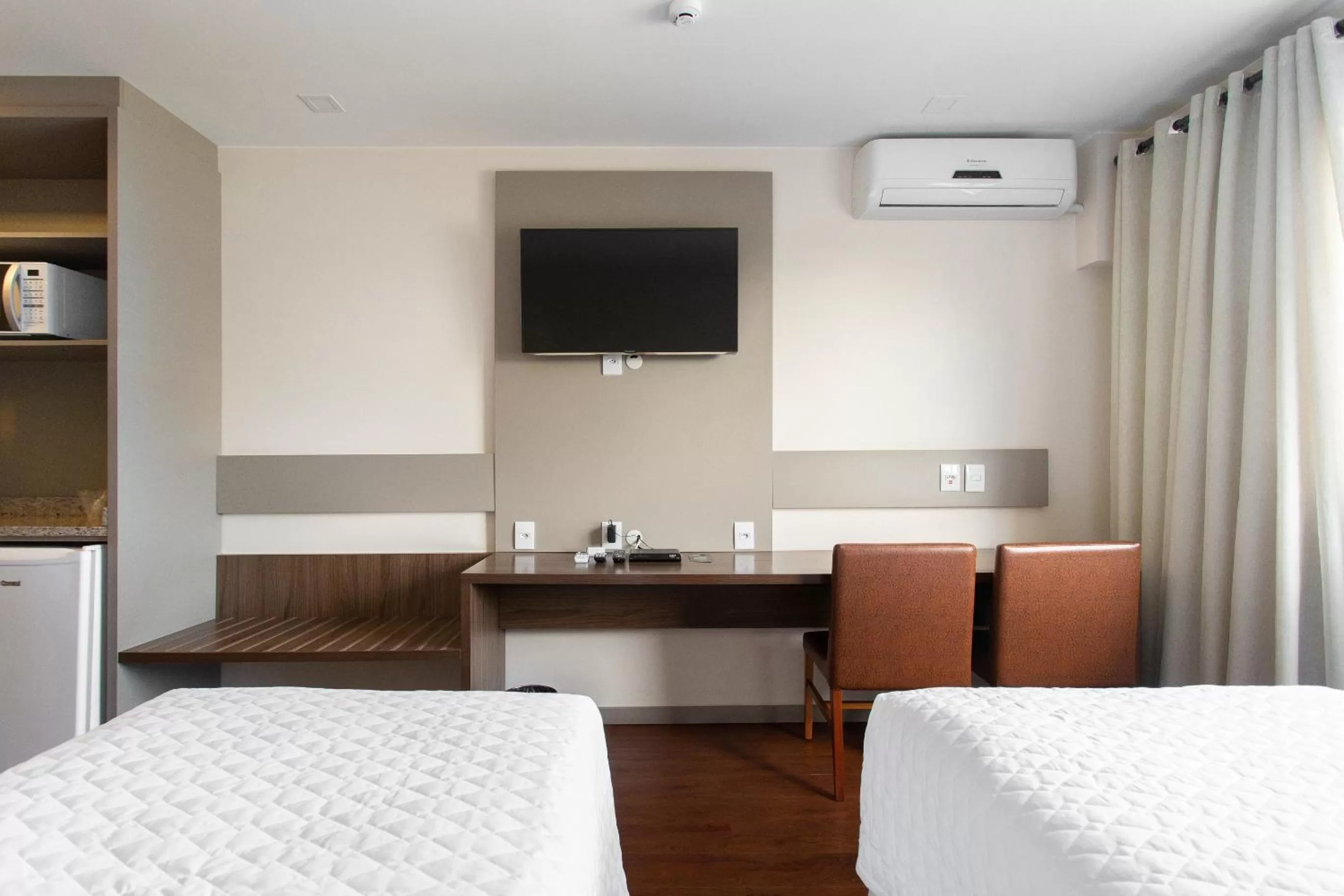 Bedroom, Bed in Hotel Dom Rafael Premium