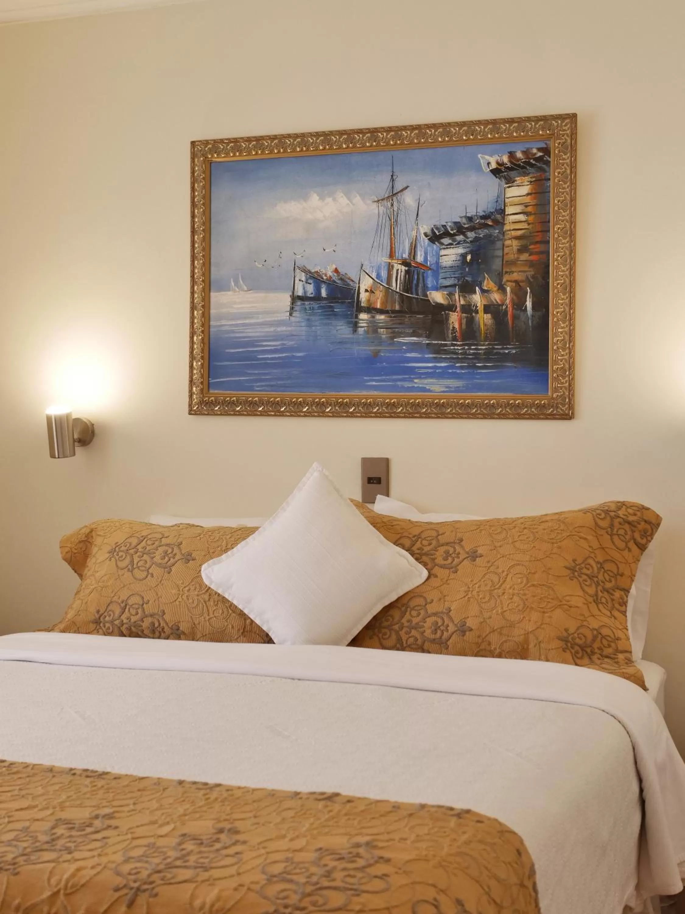 Bed in Hotel La Fuente