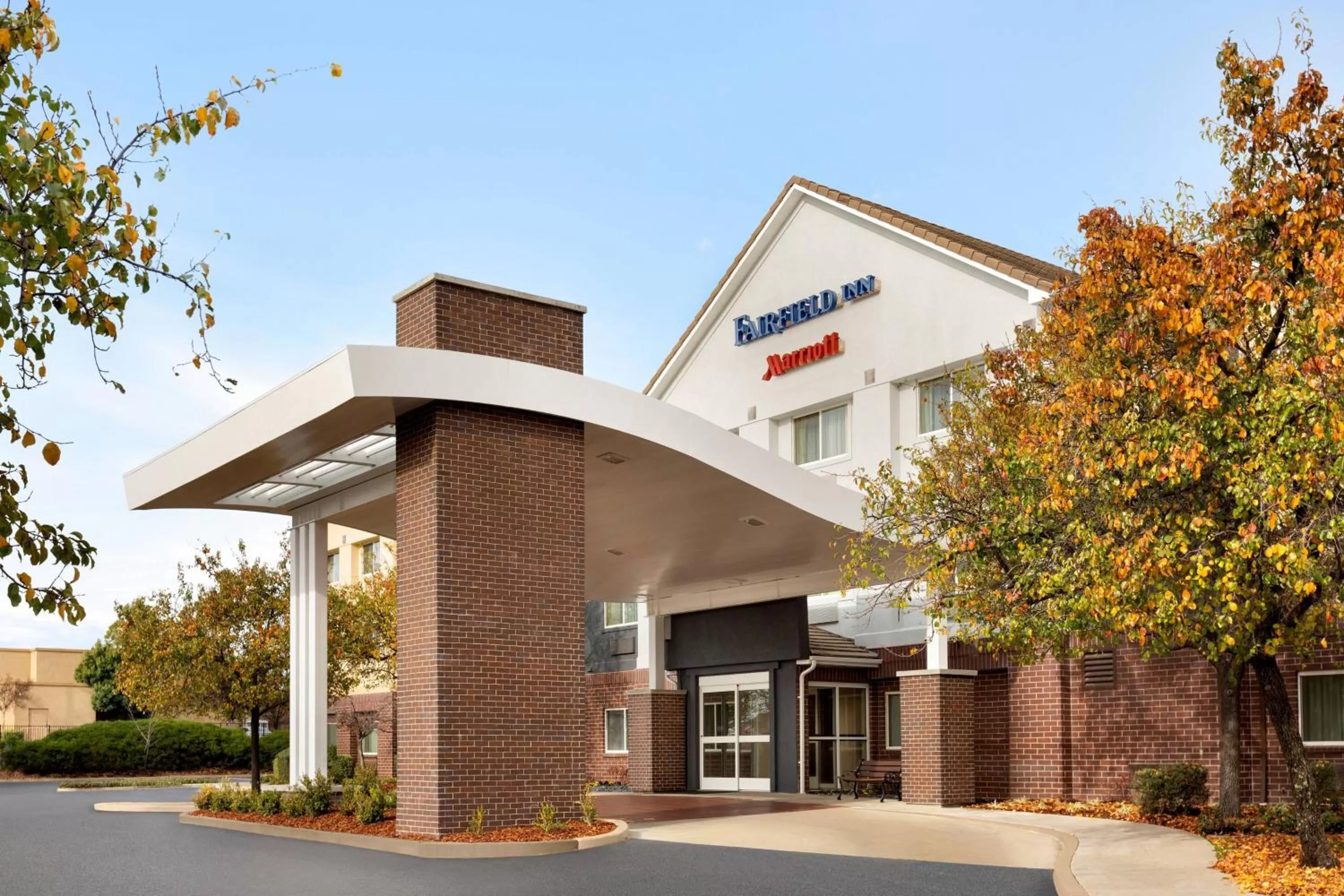 Property building in Fairfield Inn Roseville