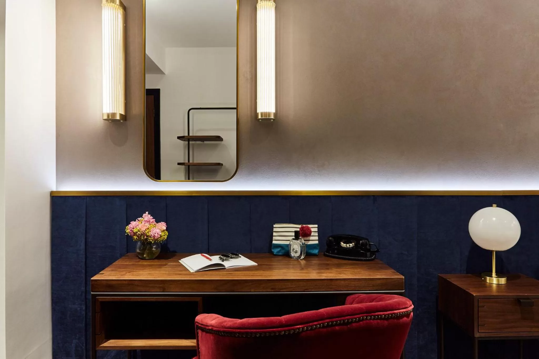 Photo of the whole room in Hotel Indigo London - 1 Leicester Square by IHG