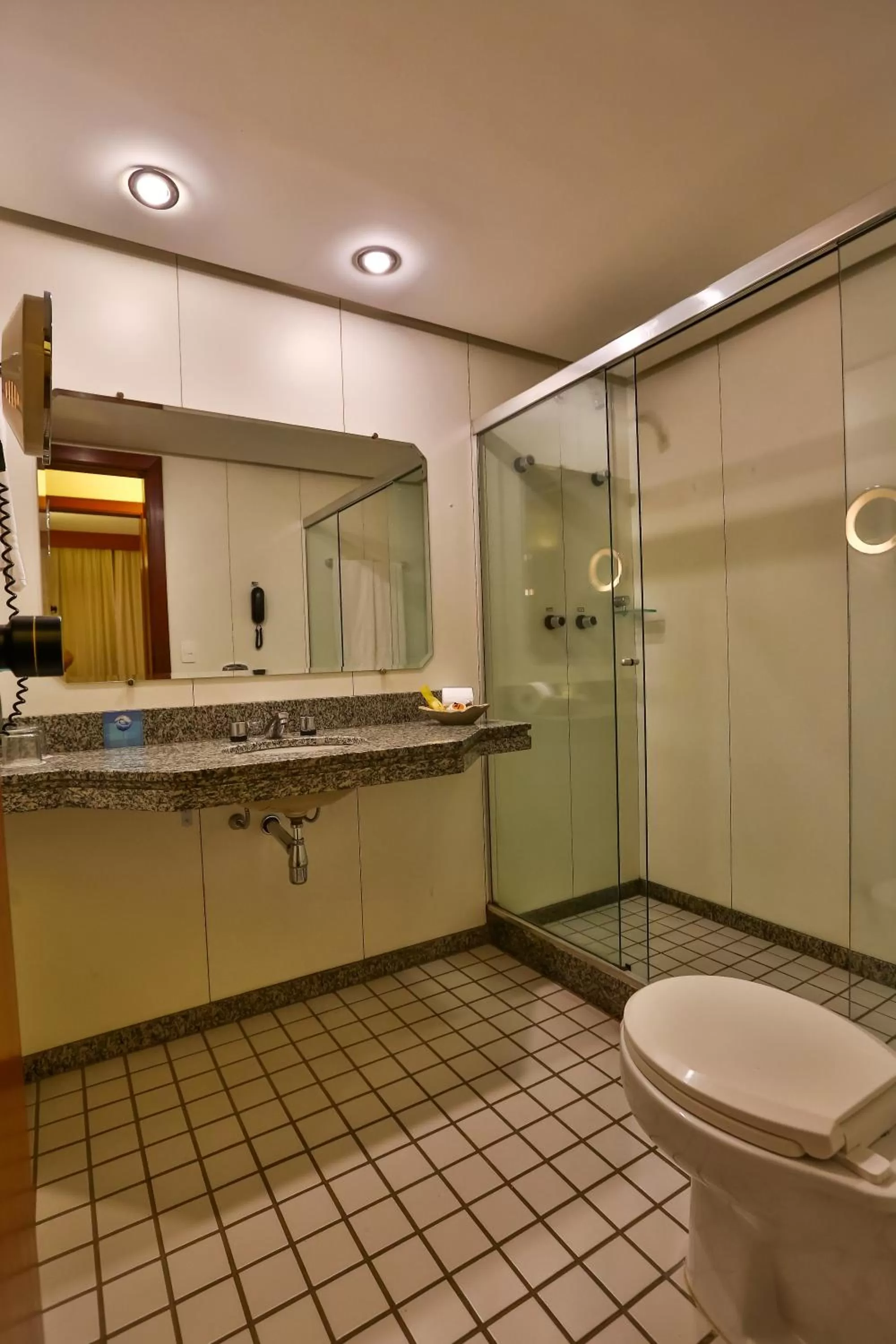 Bathroom in Metropolitan Hotel Brasília
