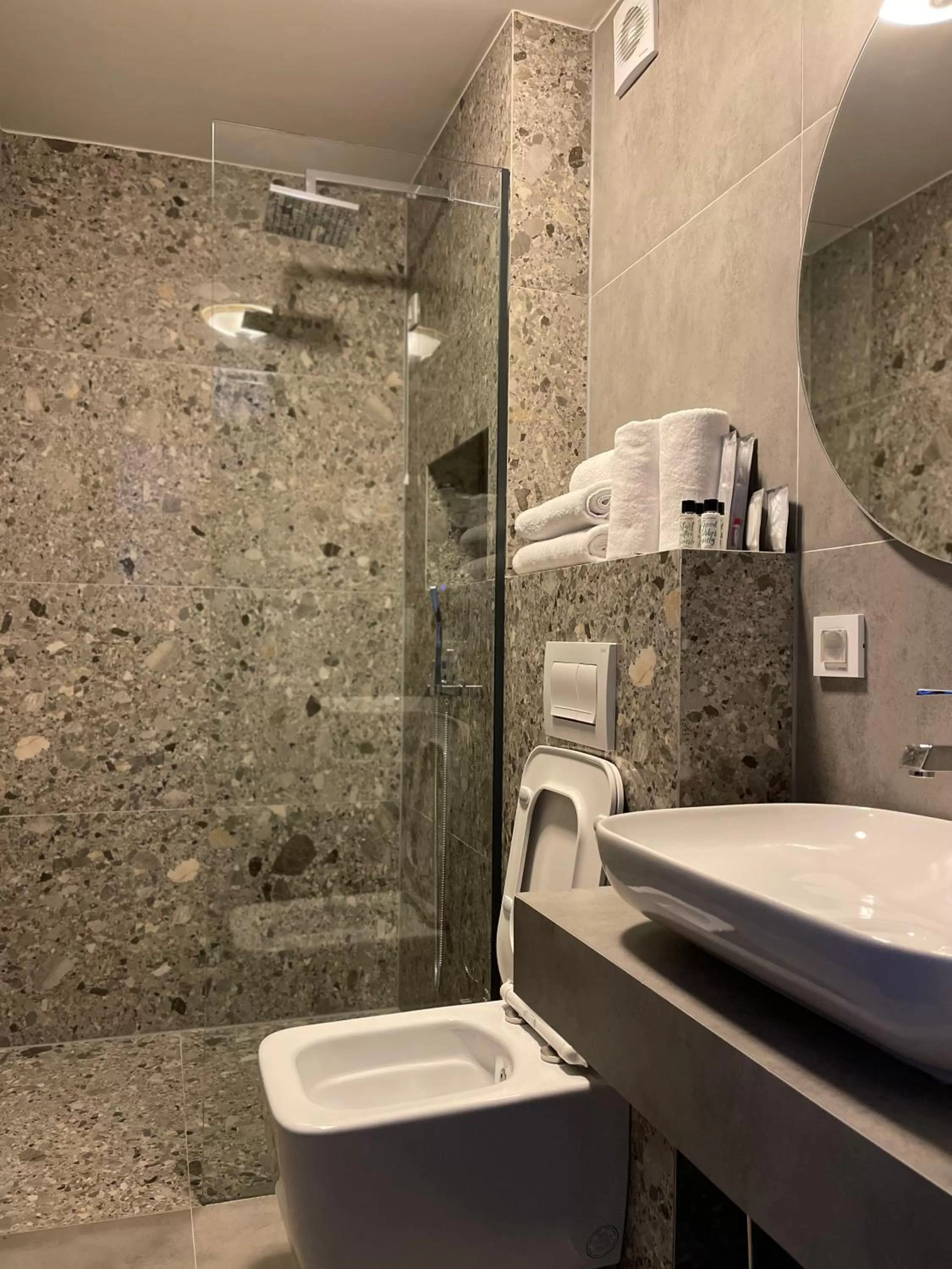 Bathroom in Etnomania Boutique Hotel