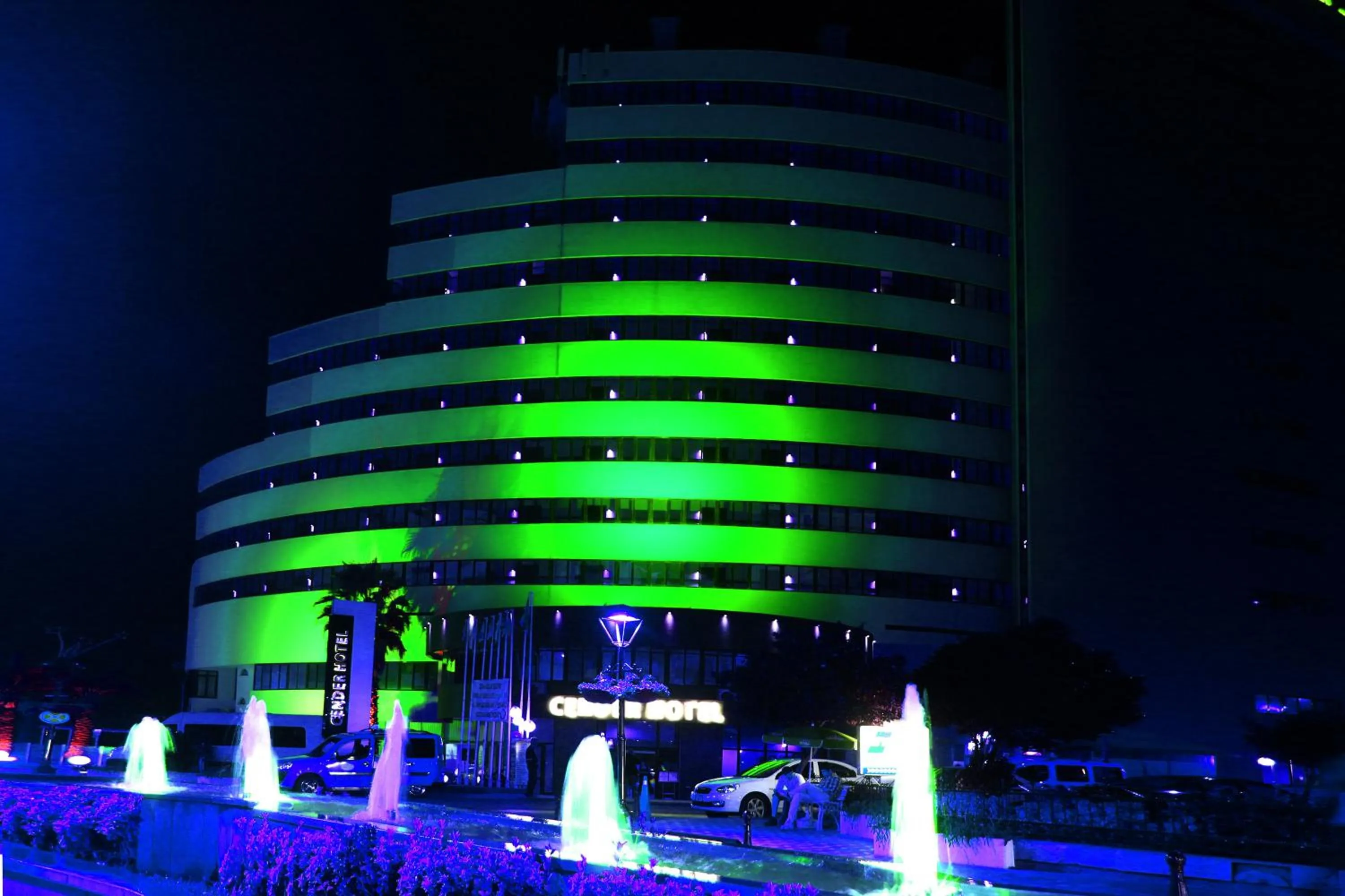 Facade/entrance in Cender Hotel