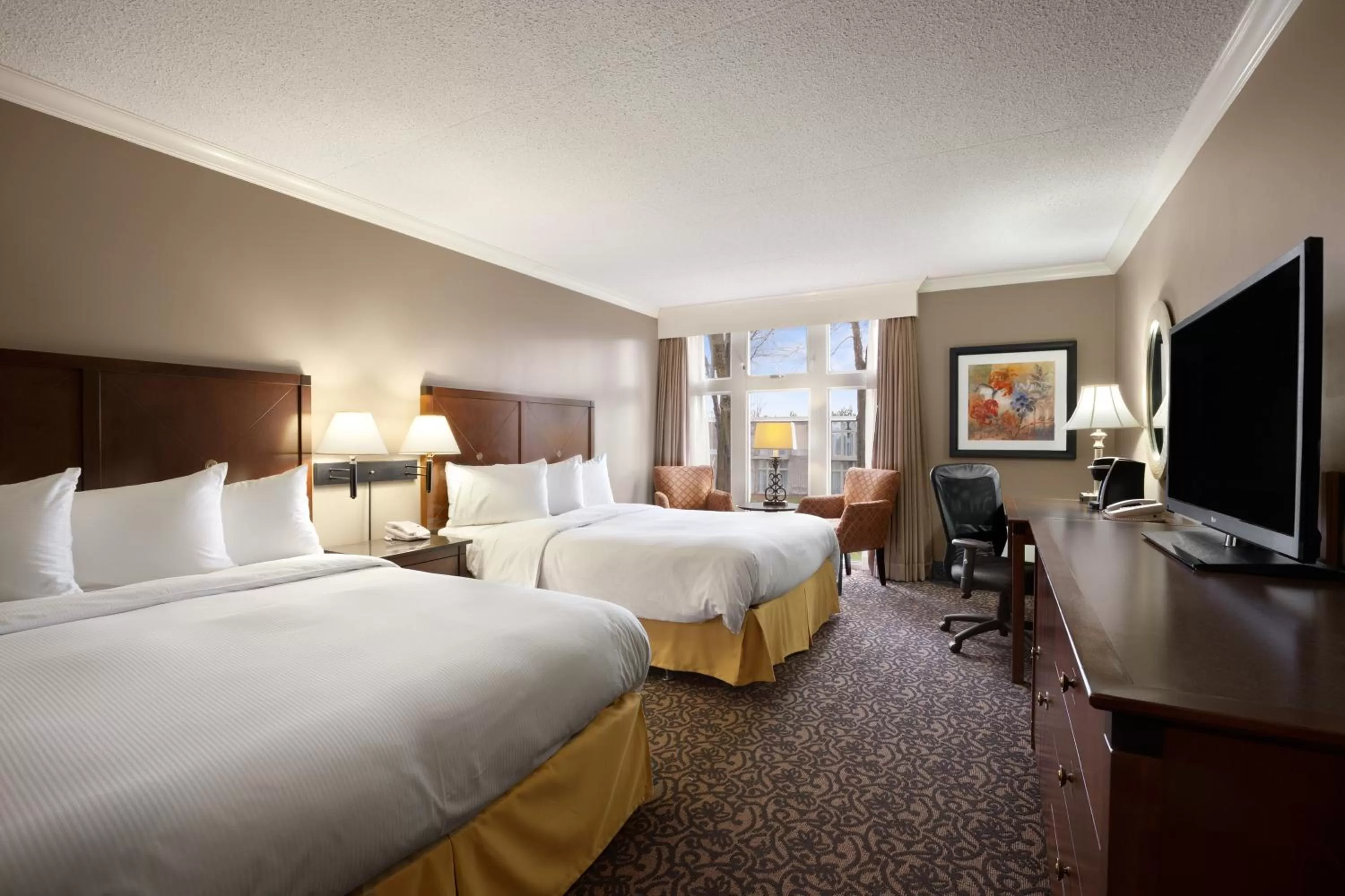 Day, Bed in Ramada by Wyndham Cornwall