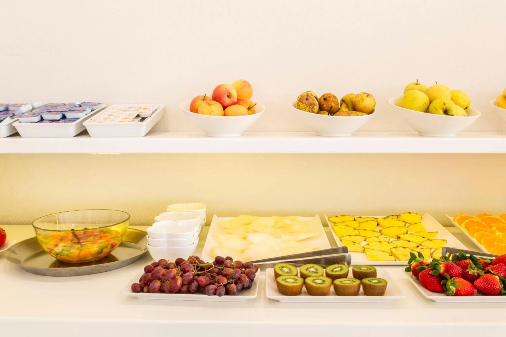 Food and drinks in Hotel Cristina