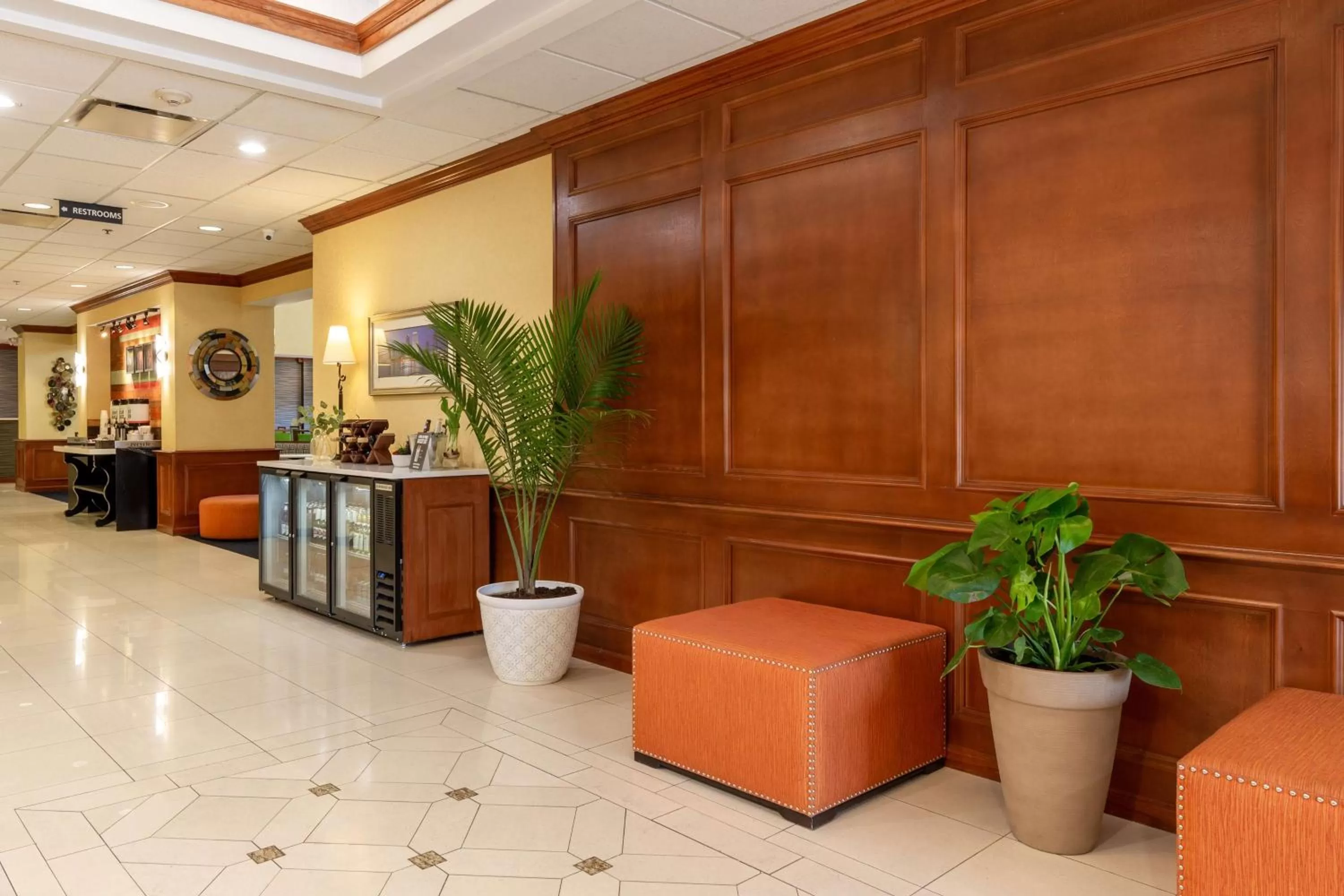 Lobby or reception in Hampton Inn & Suites Jacksonville Deerwood Park