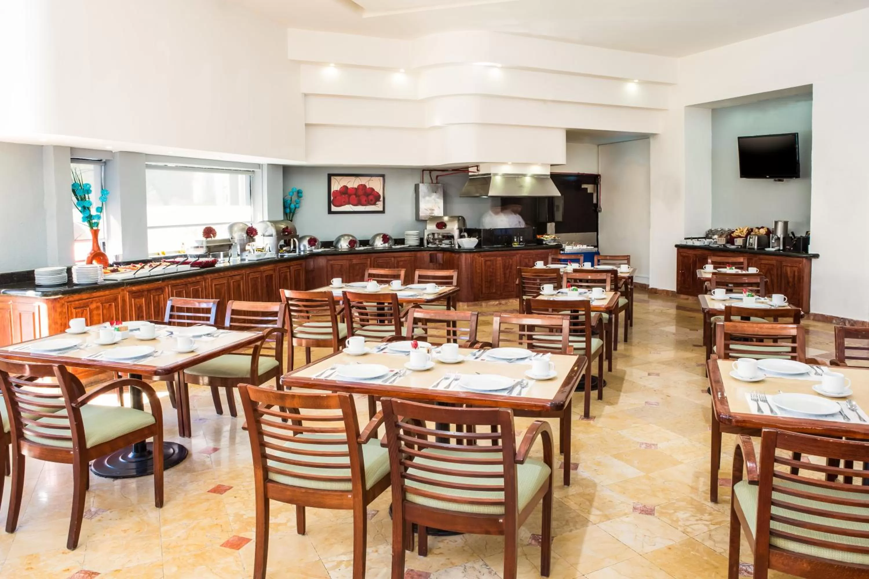 Restaurant/places to eat in Fiesta Inn Express Chihuahua