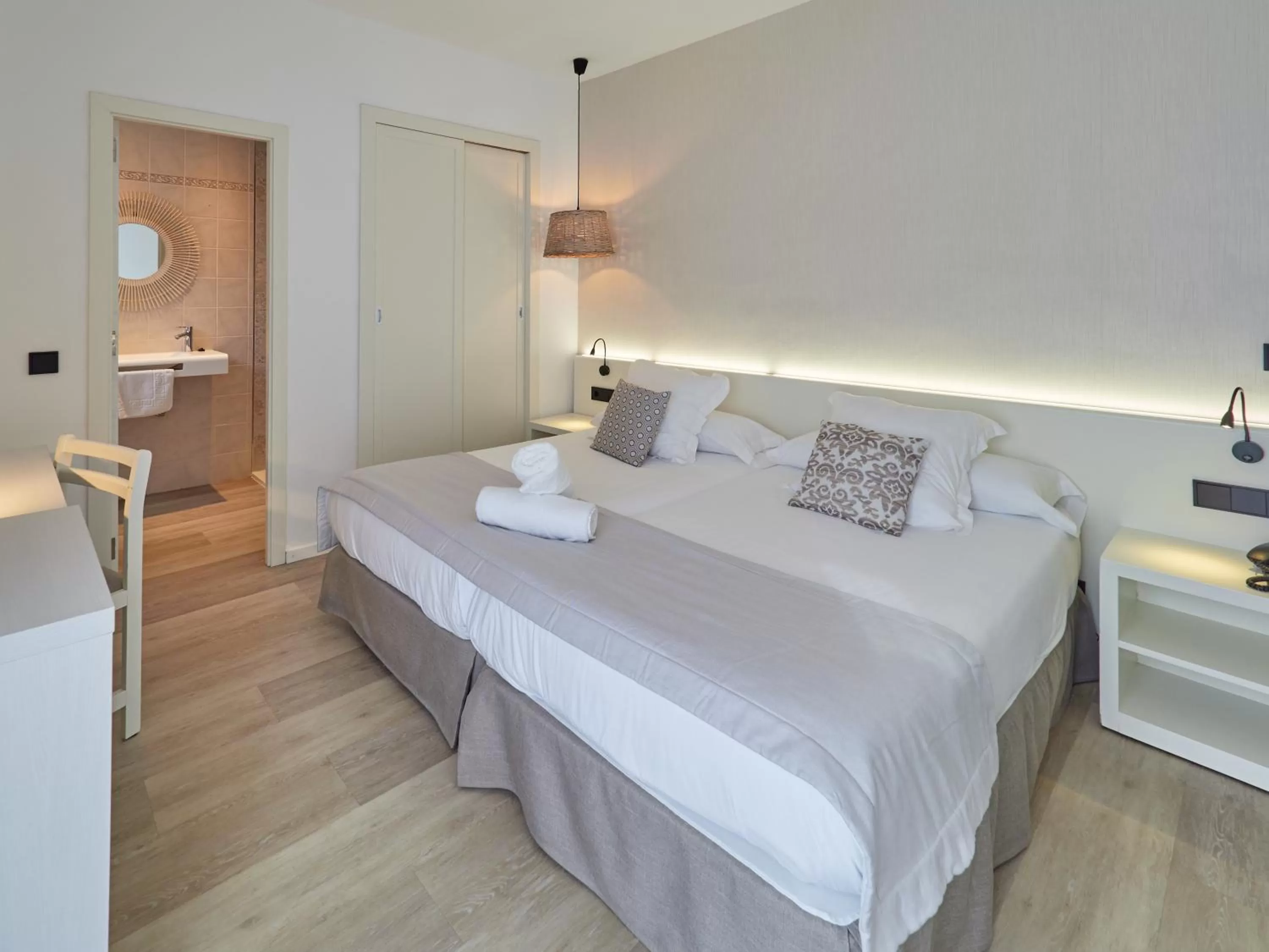 Bed in Paguera Treff Boutique Hotel