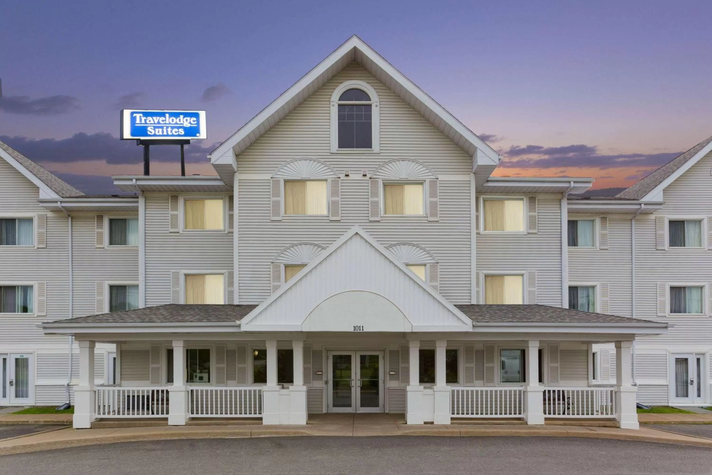 Travelodge Suites by Wyndham Saint John
