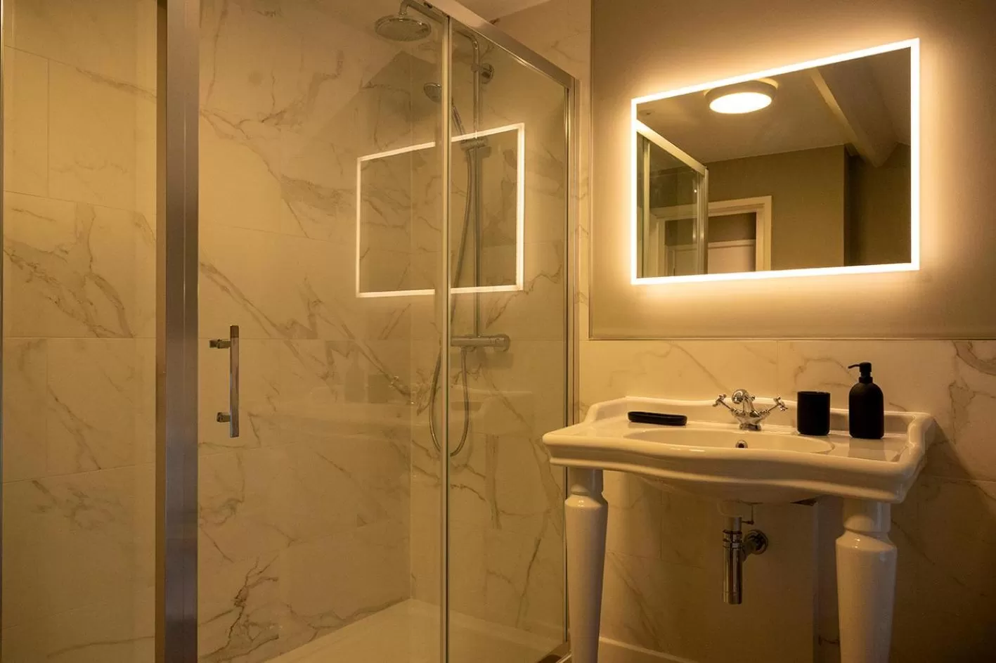 Shower in The Fanny Talbot