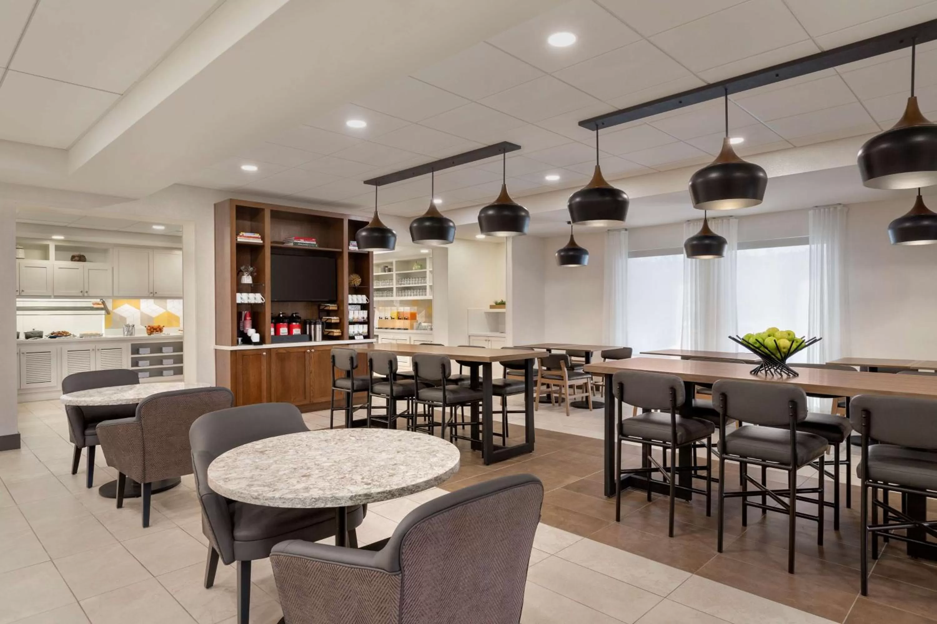 Restaurant/places to eat in Hyatt Place Tucson Central