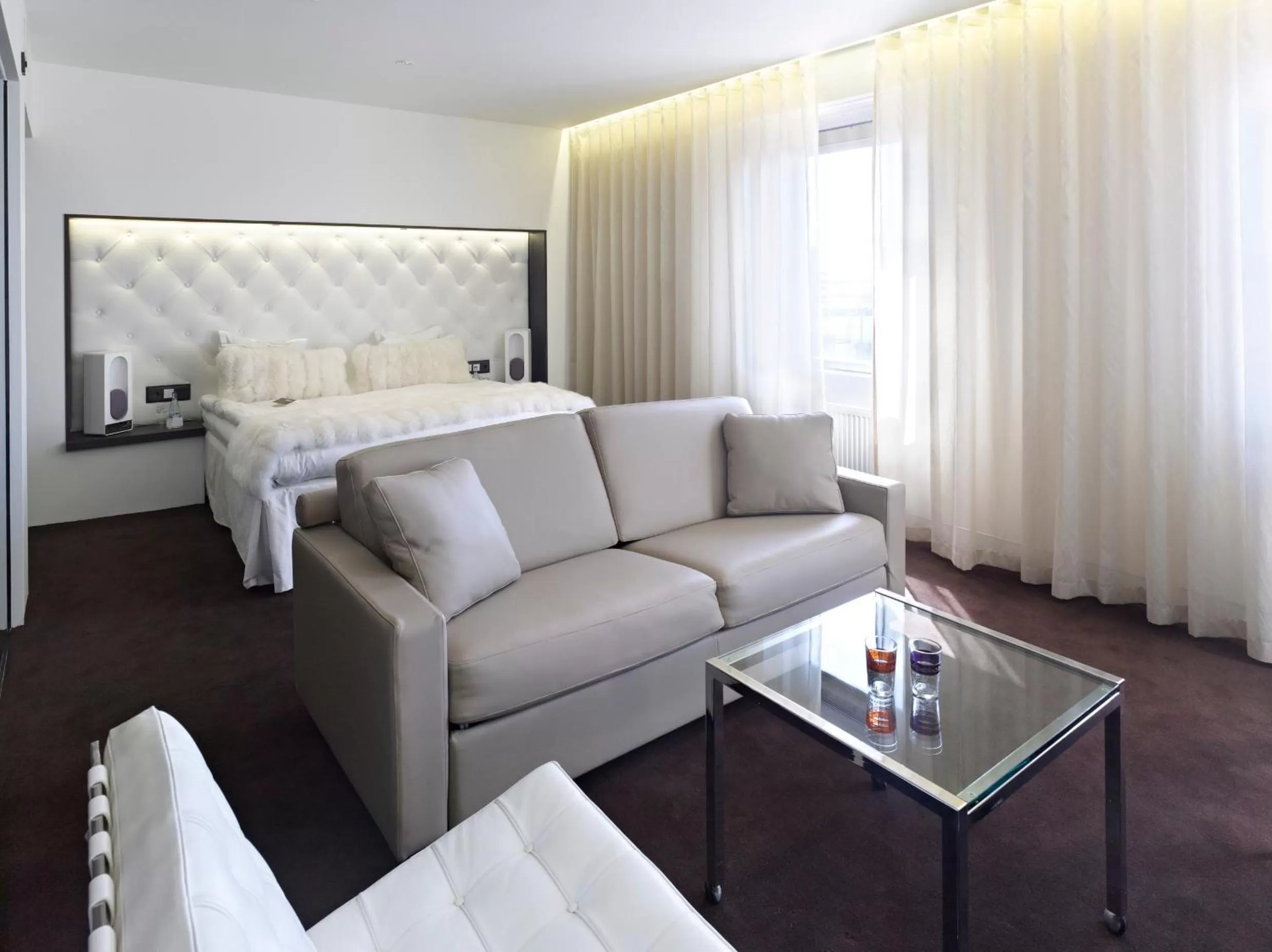 Premium Junior Suite in Hotel Riverton