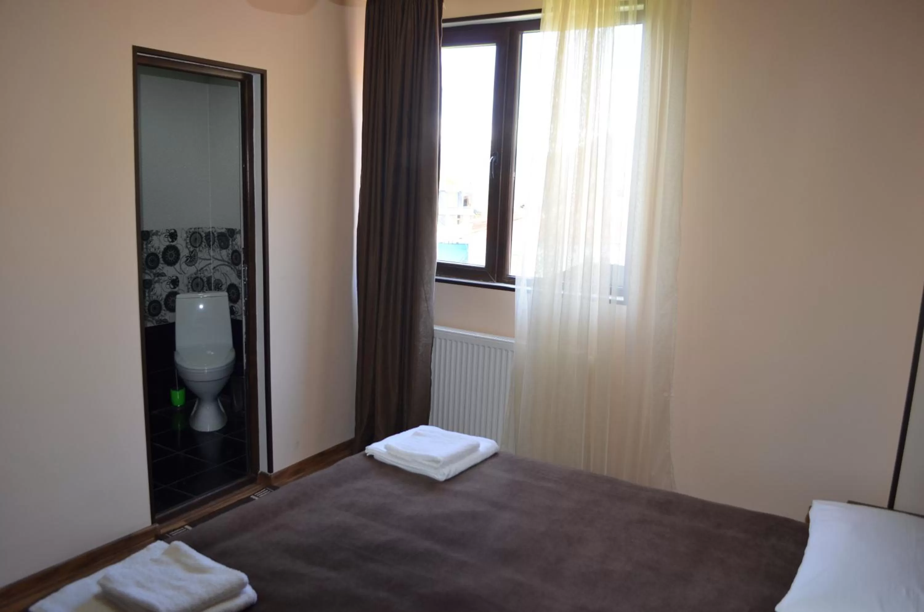 Bedroom, Bed in Hotel Svanseti