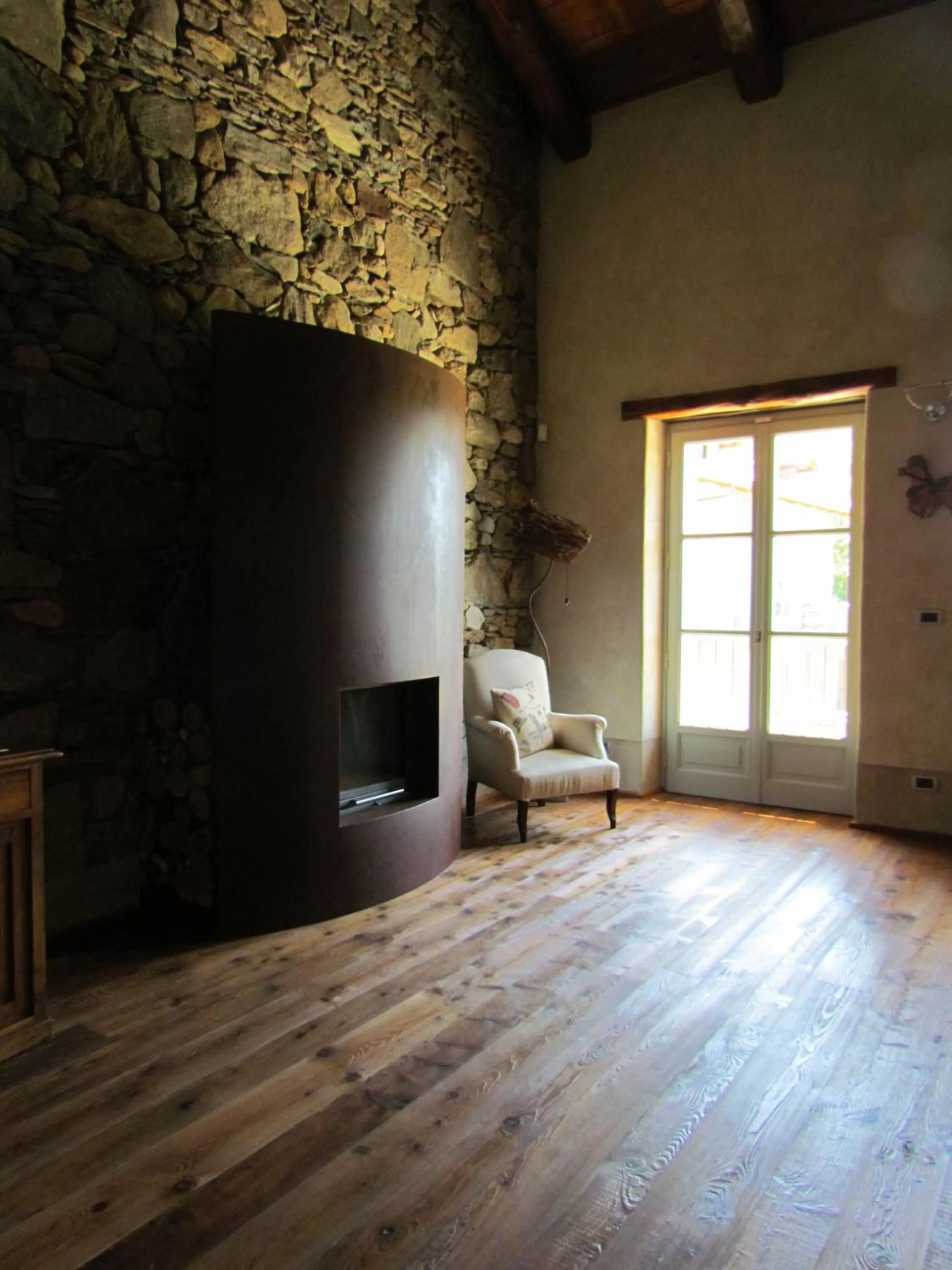 Decorative detail in Le Maddalene B&B